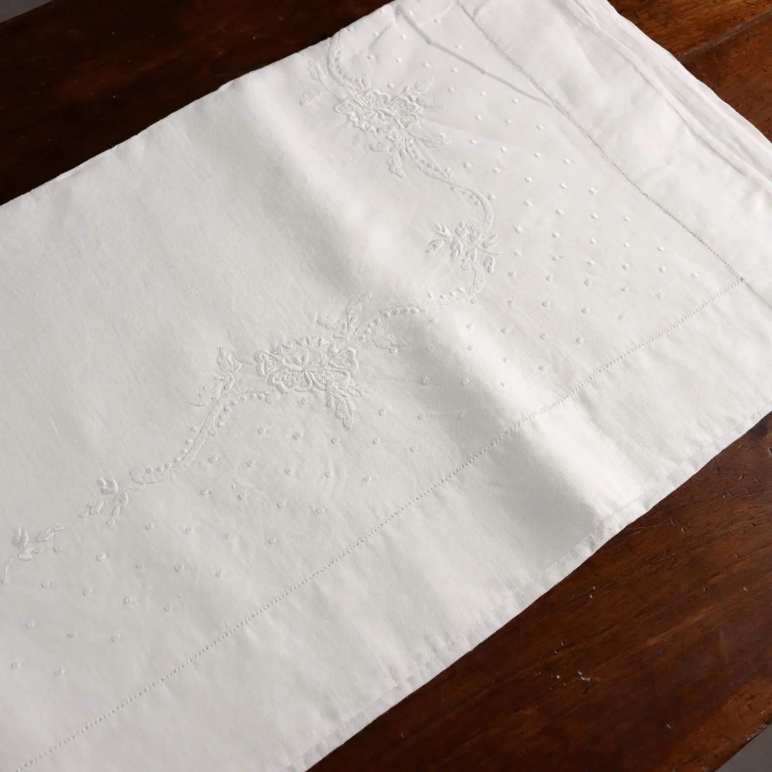 Double Bed Sheeth Linen 2 Pillowcases Second Hand 90 x 103 In