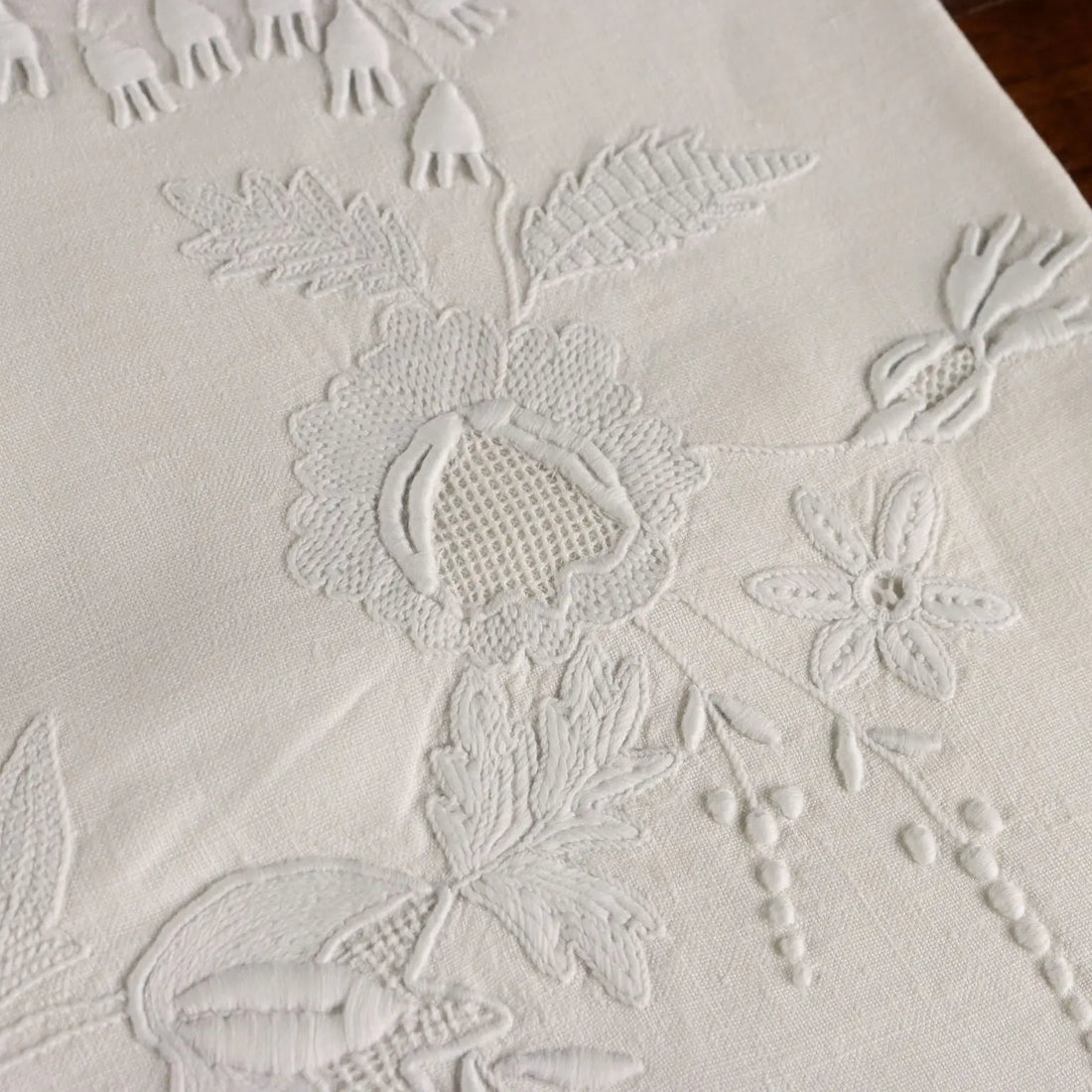 Large Linen Pillowcase Full Stitch Italy 34 x 22 In