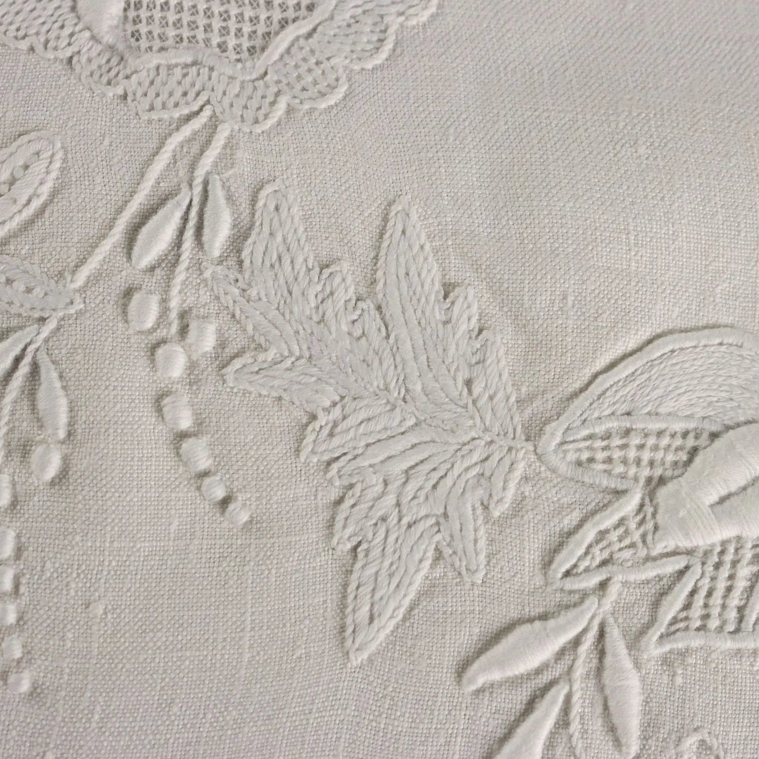 Large Linen Pillowcase Full Stitch Italy 34 x 22 In