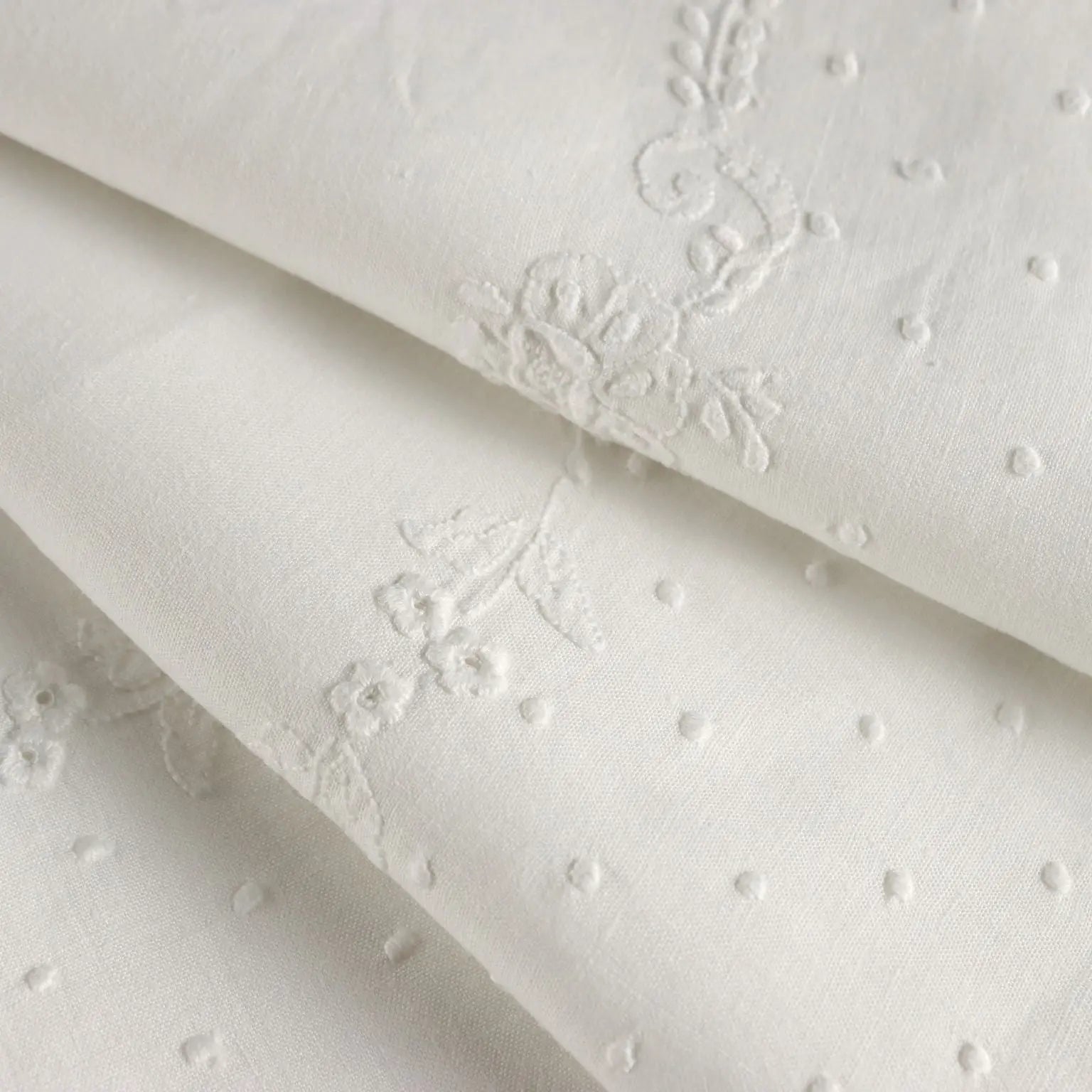 Linen Double Bed Sheet with Floral Embroidery 90 x 105 In