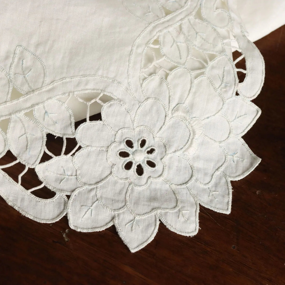 Double Bed Sheeth White Linen Pillowcases 114 x 87 In