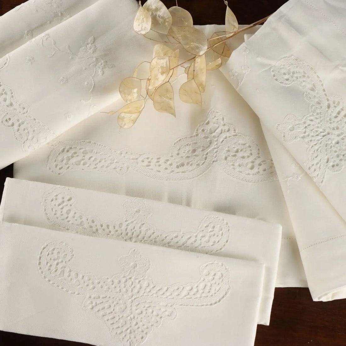 Double Bed Sheeth Linen Pillowcases Flower Embroideries 90 x 110 In
