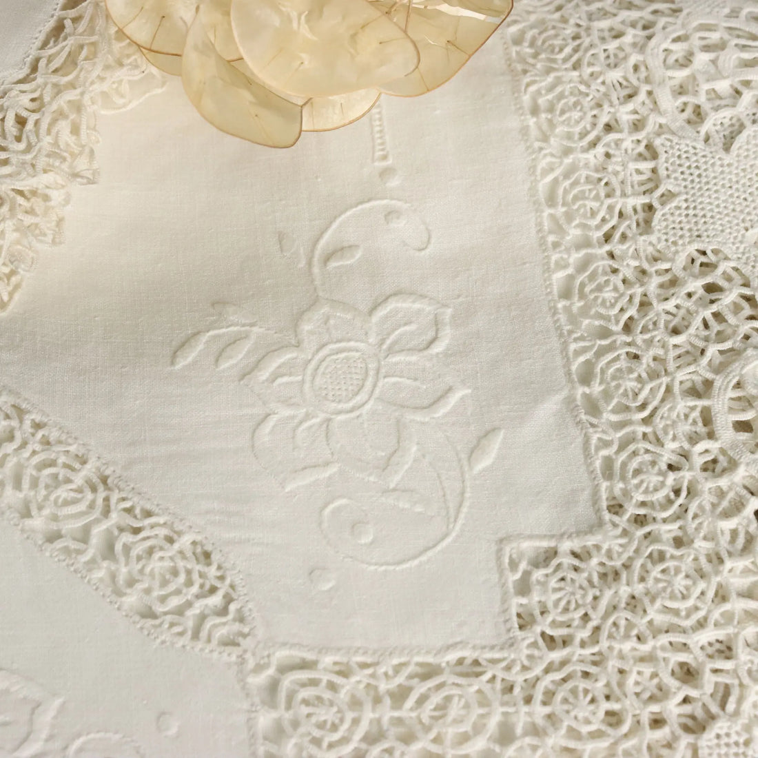 Linen Tablecloth with 10 Napkins Handmade Second Hand Italy