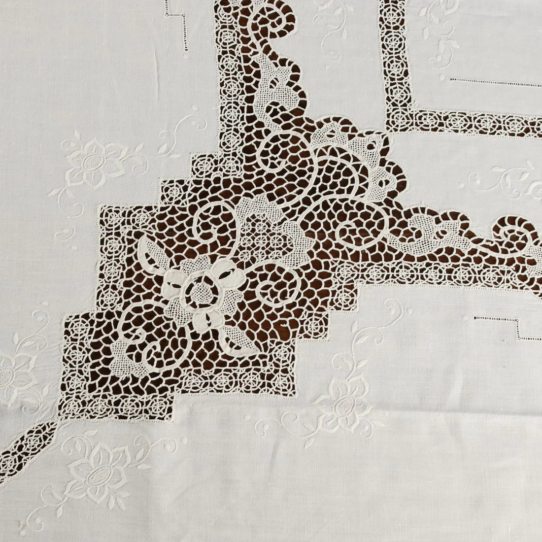 Linen Tablecloth with 10 Napkins Handmade Second Hand Italy