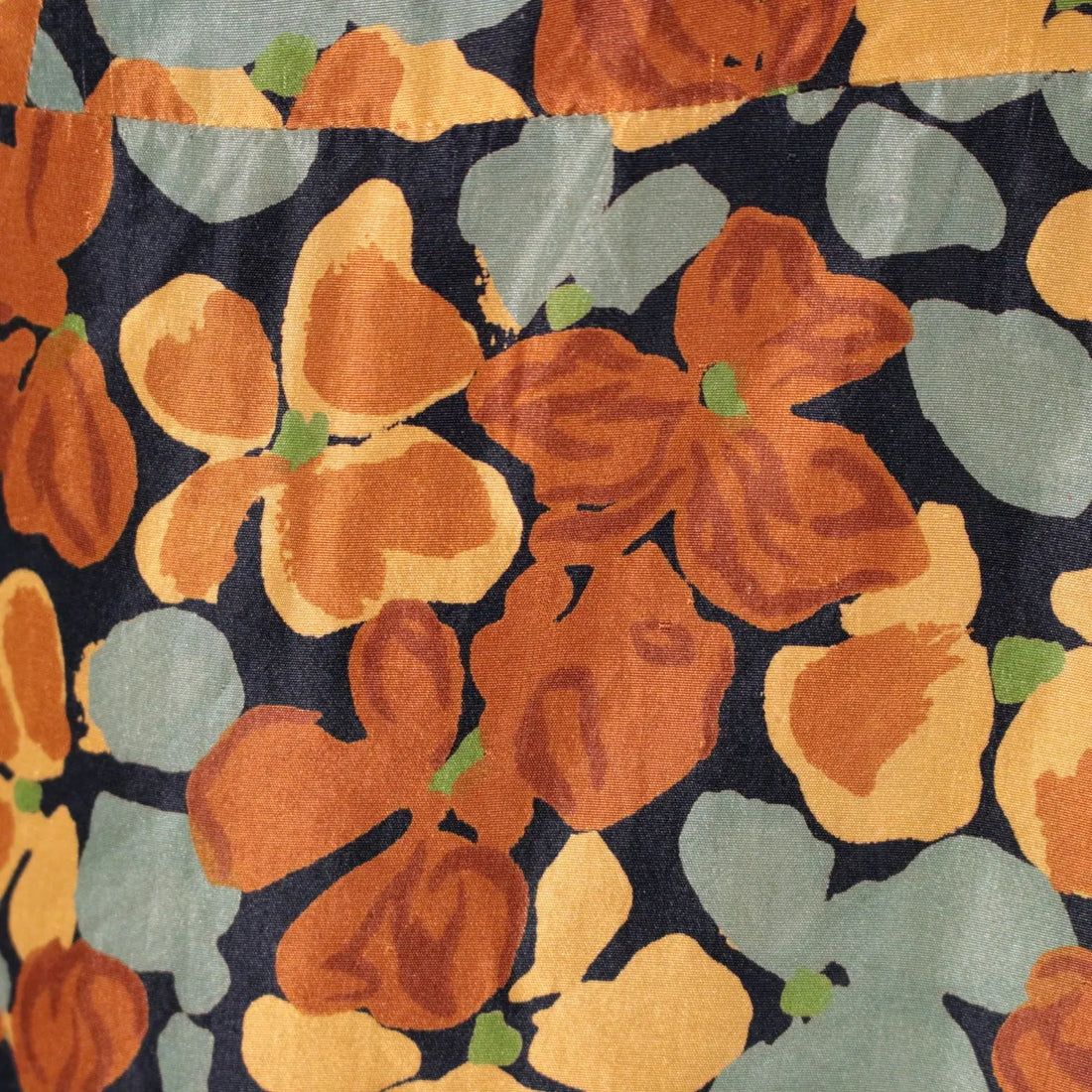 Silk Dress Floral Pattern Vintage 1950s - Size S | Clothing & House Linens | Vintage
