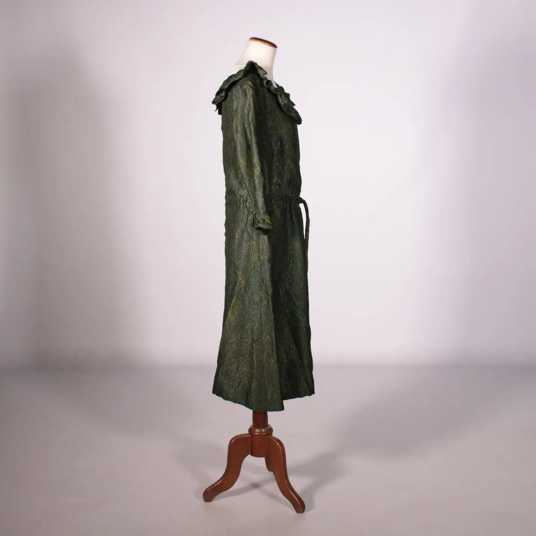 Vintage Dress Jacquard Iridescent Fabric UK Size 8 1950s-1960s | Clothing & House Linens | Vintage