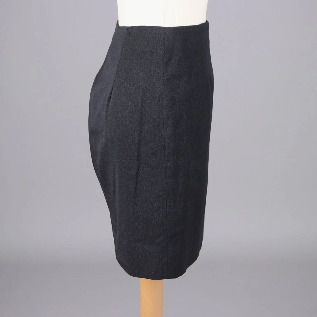 Second Hand Wallet Shaped Skirt by Aspesi Size 14 Pure Wool - Size 14 | Clothing & House Linens | Second hand