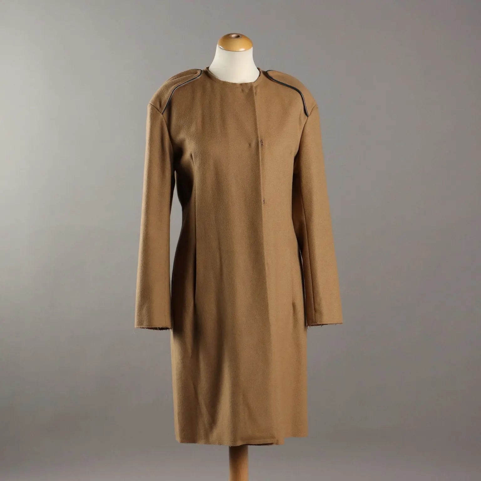 Gallo Overcoat Second Hand Wool UK Size 12 Italy - UK Size 12 | Clothing & House Linens | Second hand