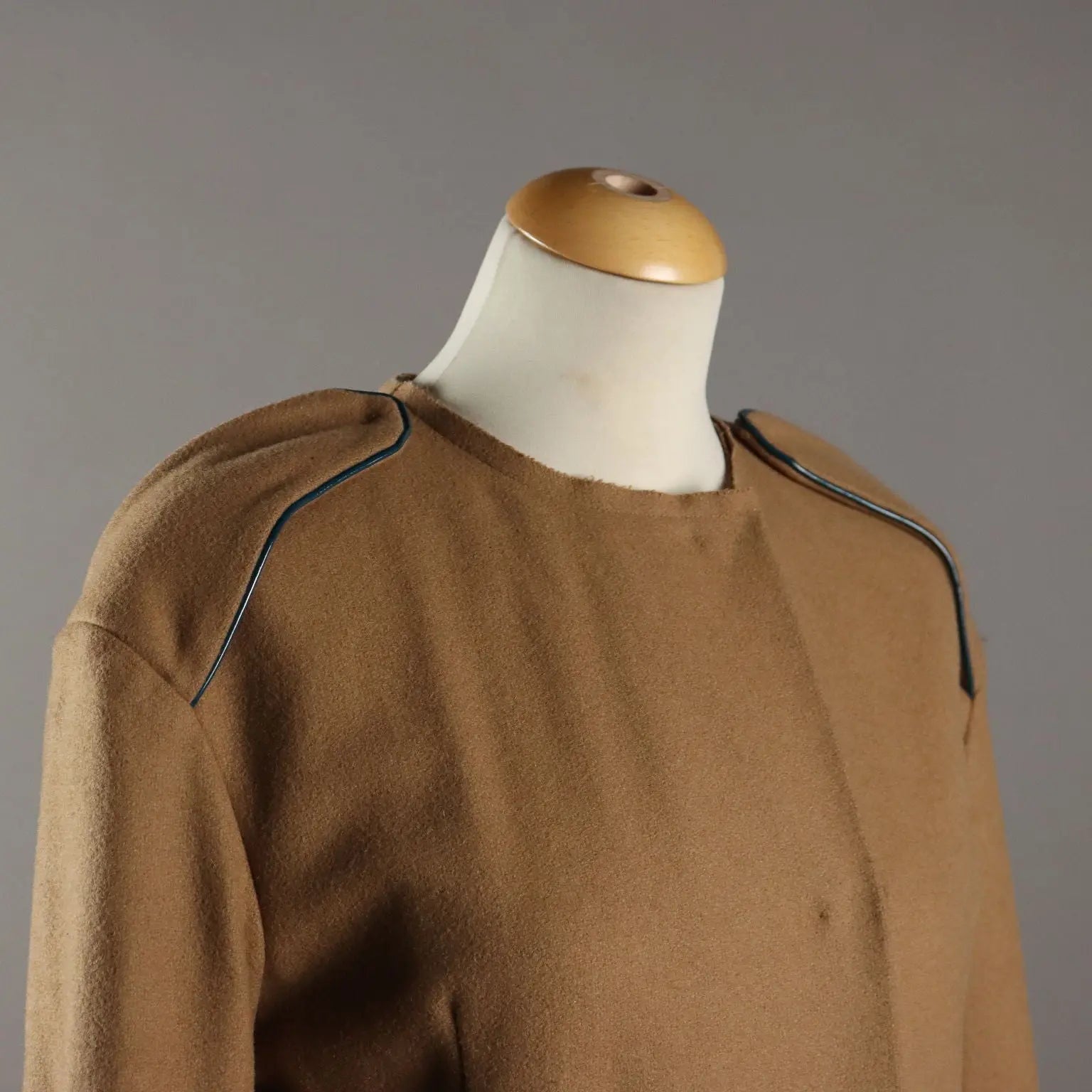 Gallo Overcoat Second Hand Wool UK Size 12 Italy - UK Size 12 | Clothing & House Linens | Second hand