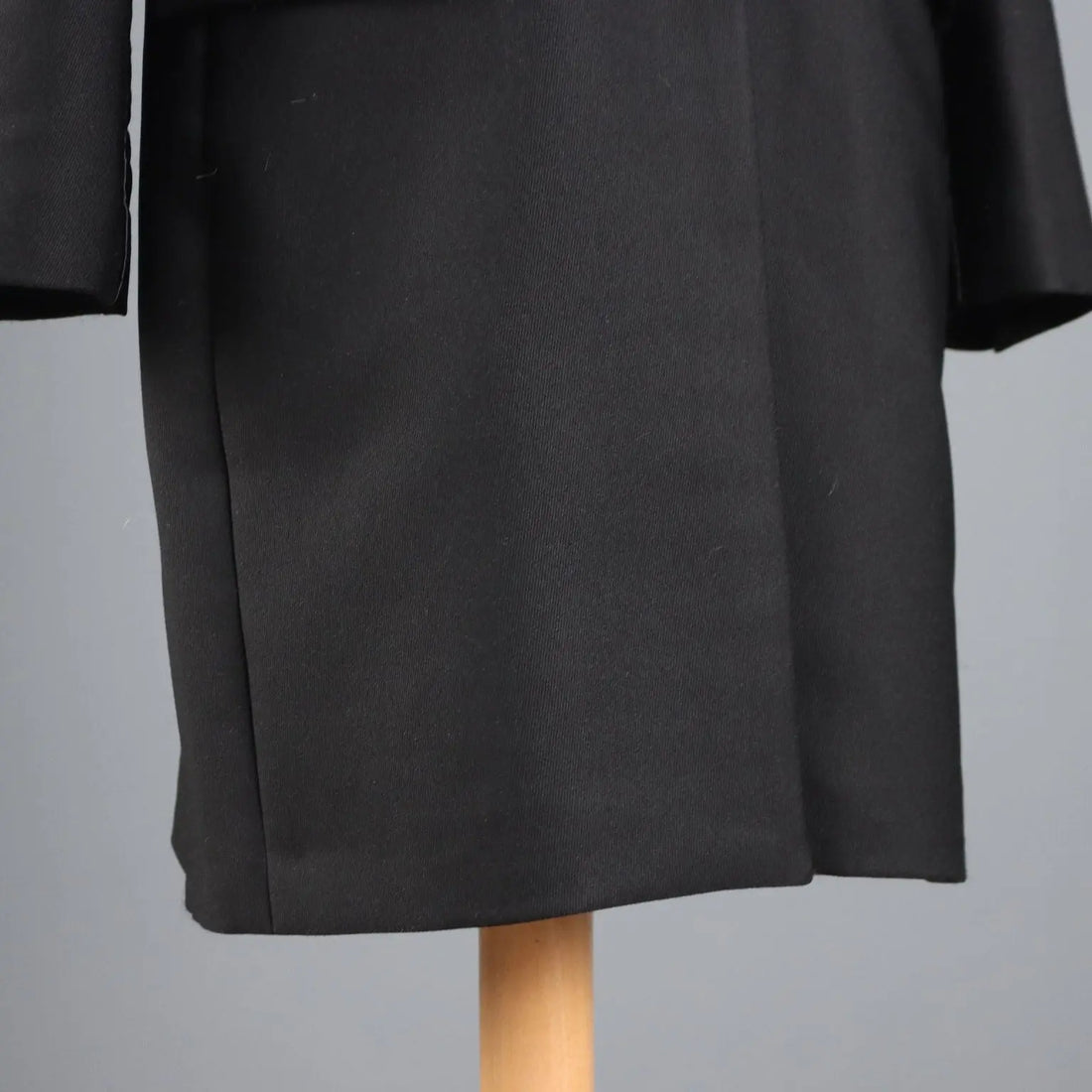 Versace Collection Coat Single Breasted Viscosa UK Size 12 Second Hand - UK Size 12 | Clothing & House Linens | Second hand