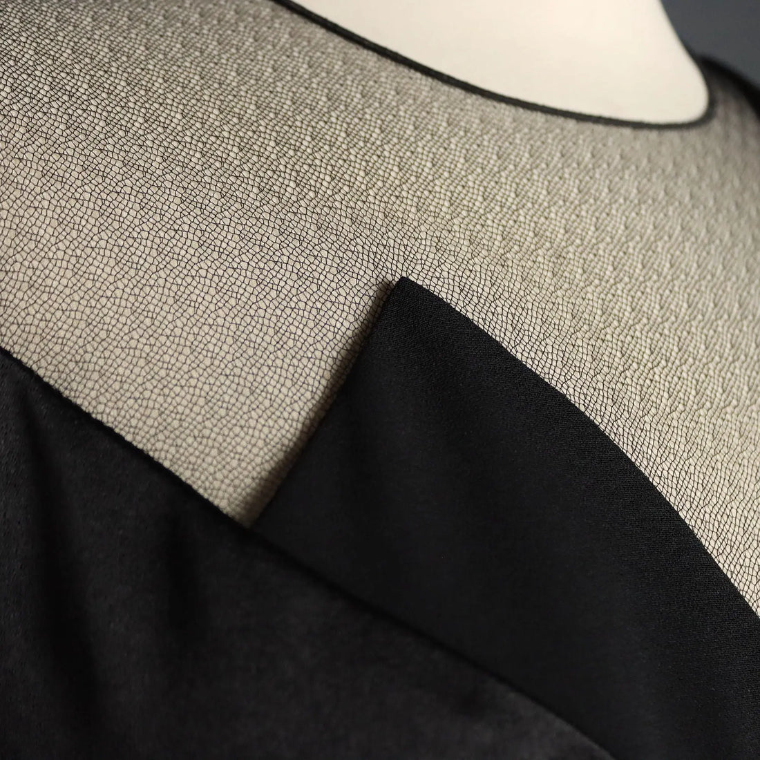 Escada Black Sheath Dress Tulle and Satin UK Size 12/14 Germany