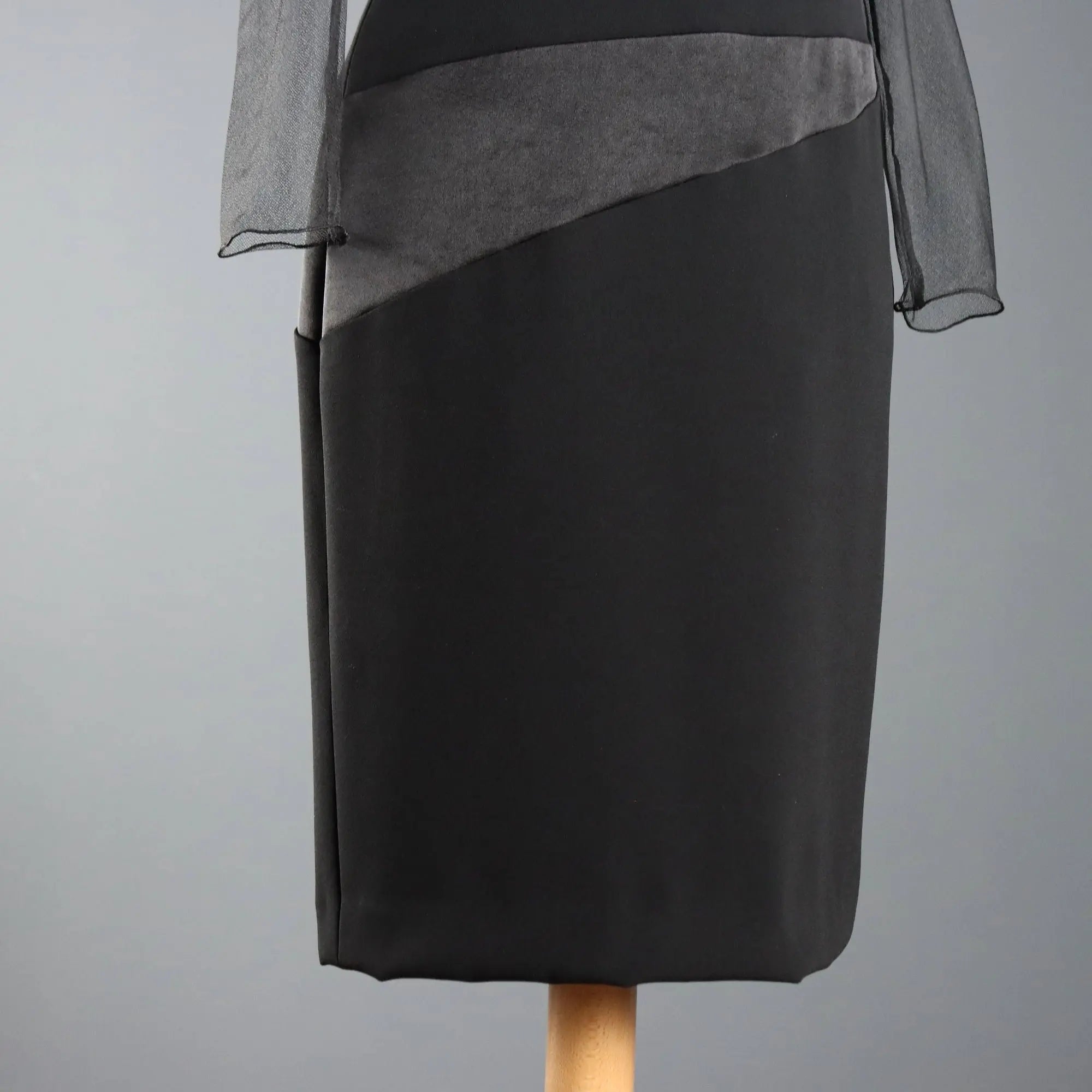 Escada Black Sheath Dress Tulle and Satin UK Size 12/14 Germany