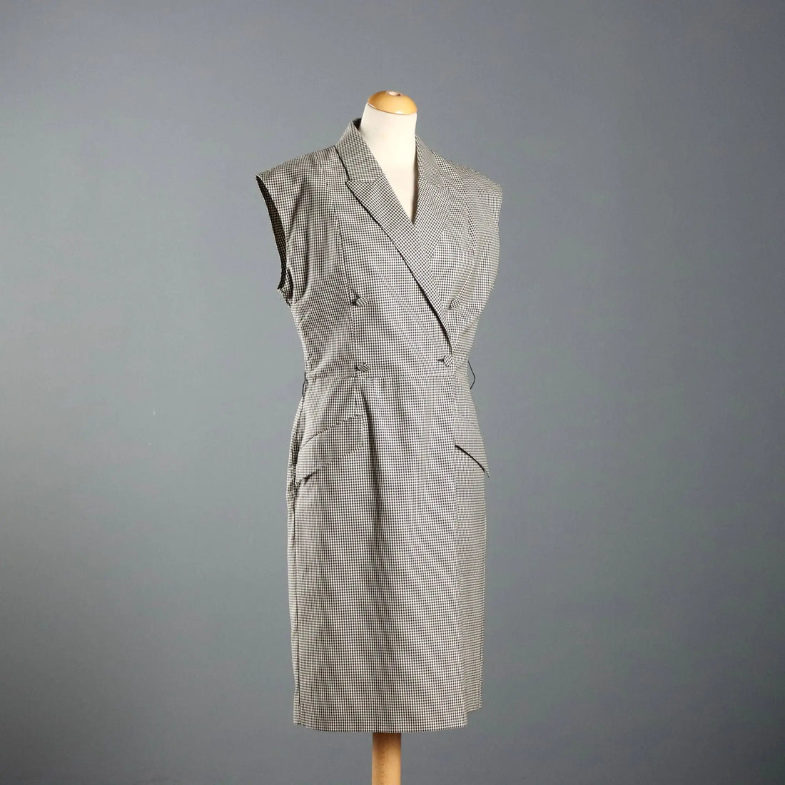 Sleeveless Blazer Alexander McQueen Wool UK Size 14 Second Hand