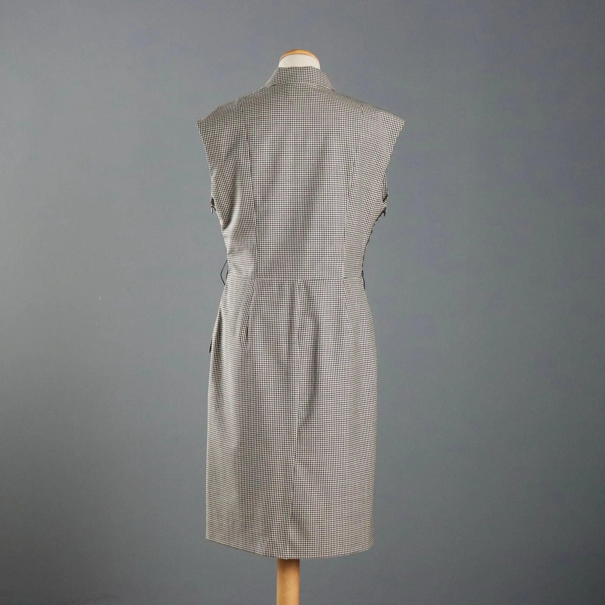 Sleeveless Blazer Alexander McQueen Wool UK Size 14 Second Hand