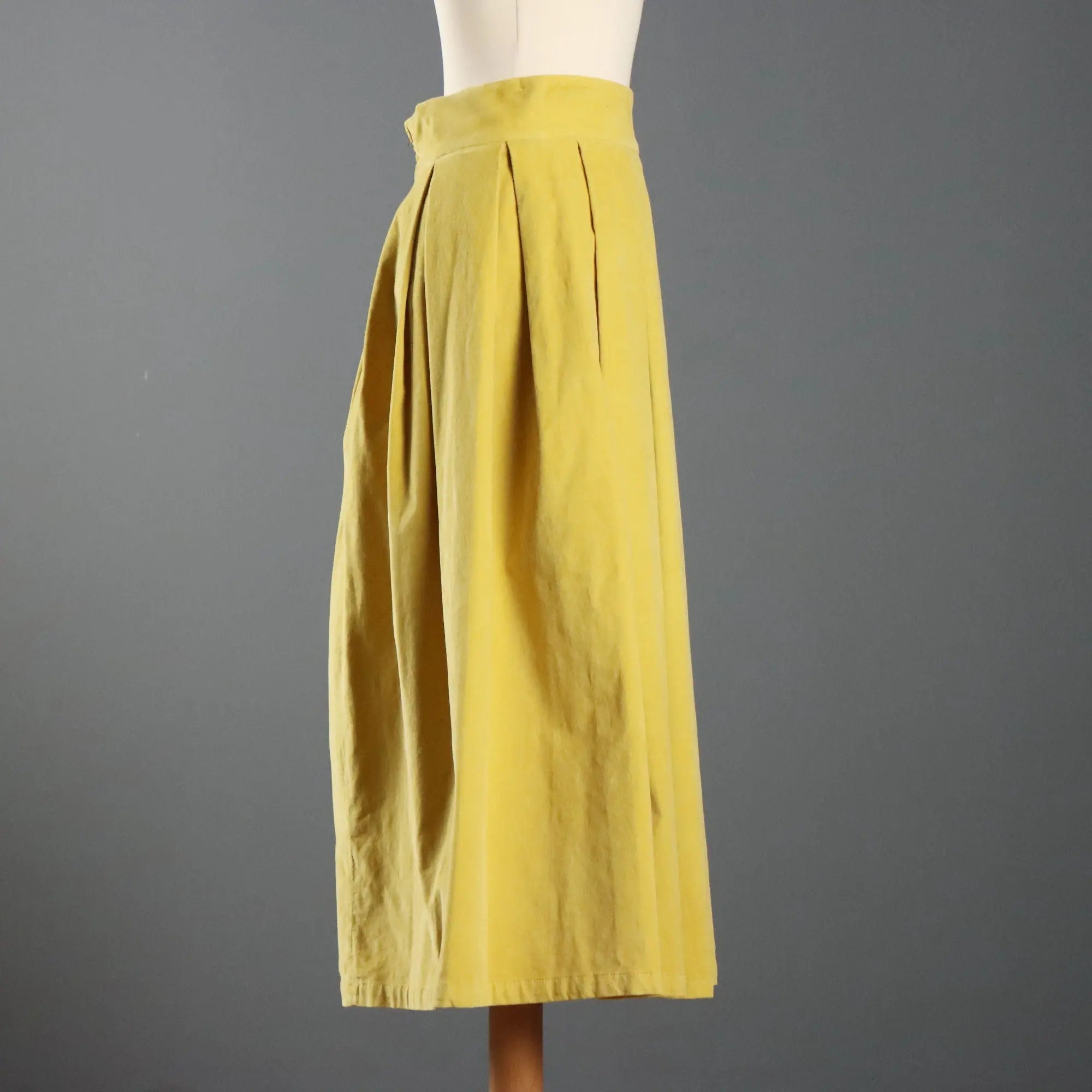 Department 5 Skirt Velvet UK Size 12 Second Hand Italy