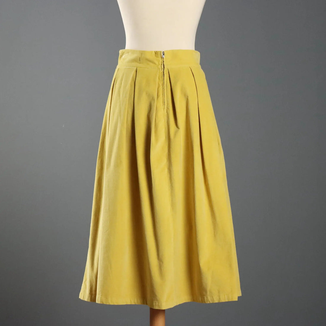 Department 5 Skirt Velvet UK Size 12 Second Hand Italy