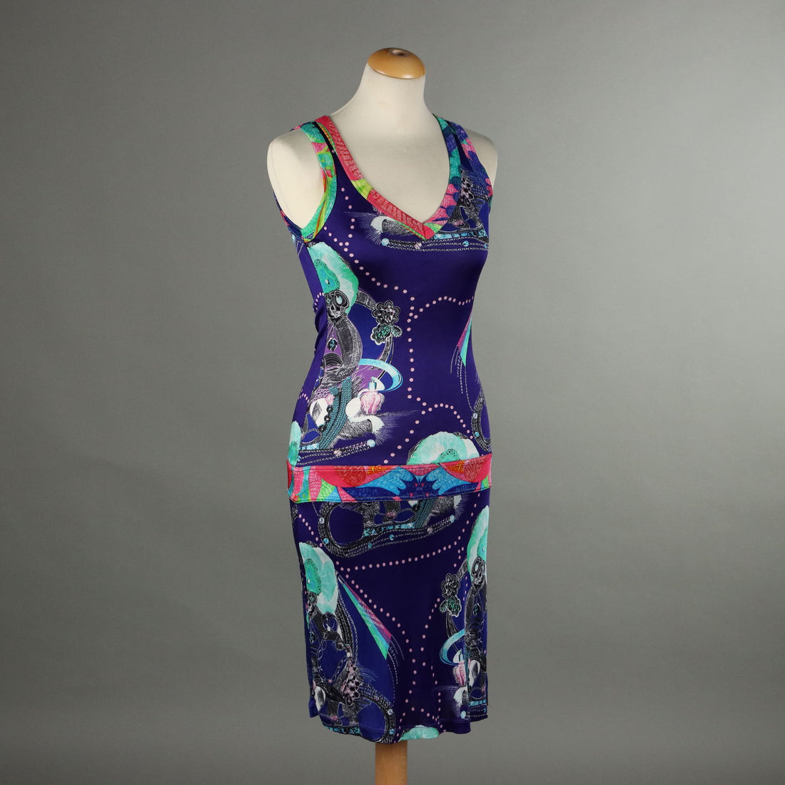  | Clothing & House Linens  Second hand