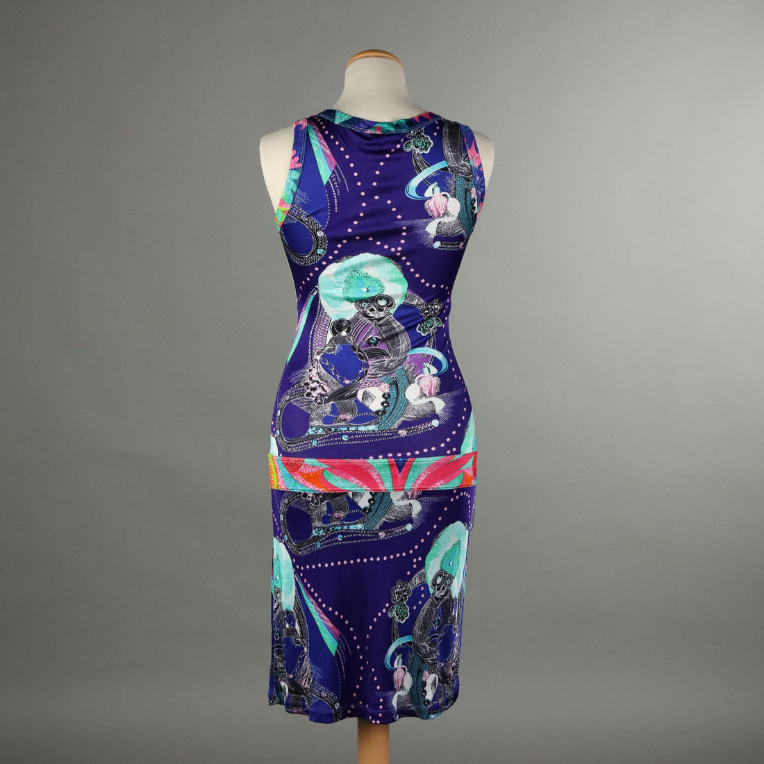  | Clothing & House Linens  Second hand