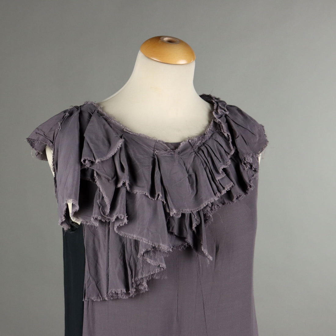  | Clothing & House Linens  Second hand