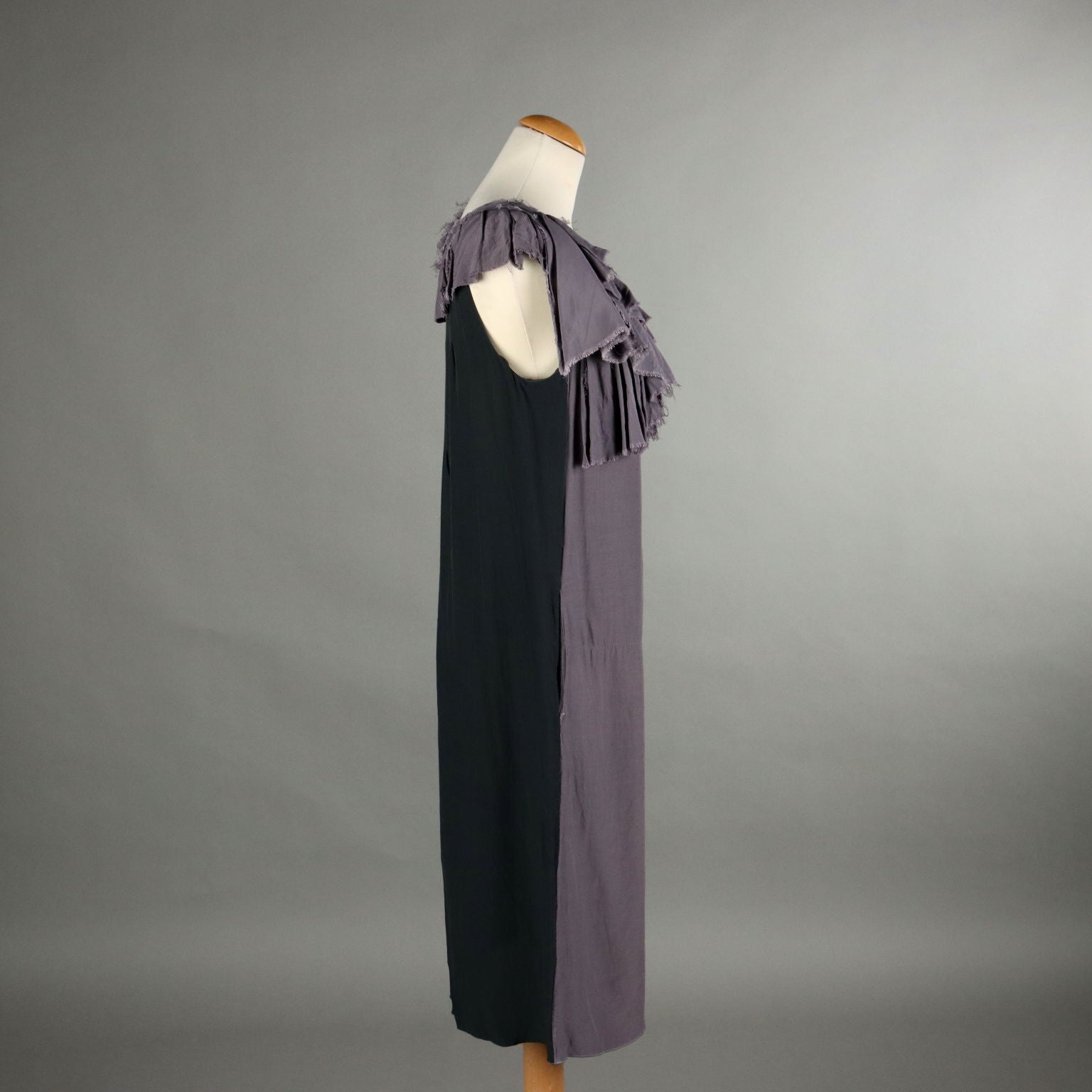  | Clothing & House Linens  Second hand