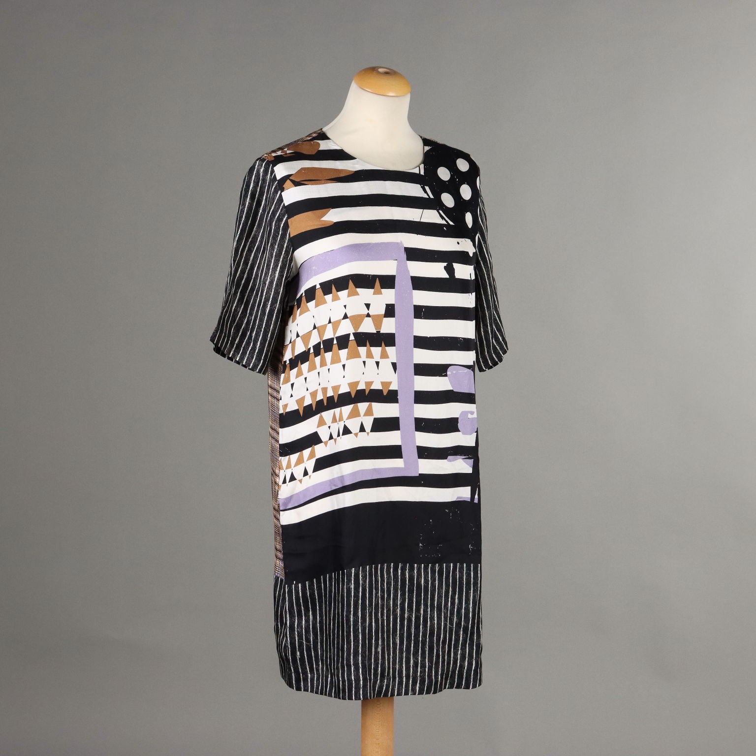  | Clothing & House Linens  Second hand