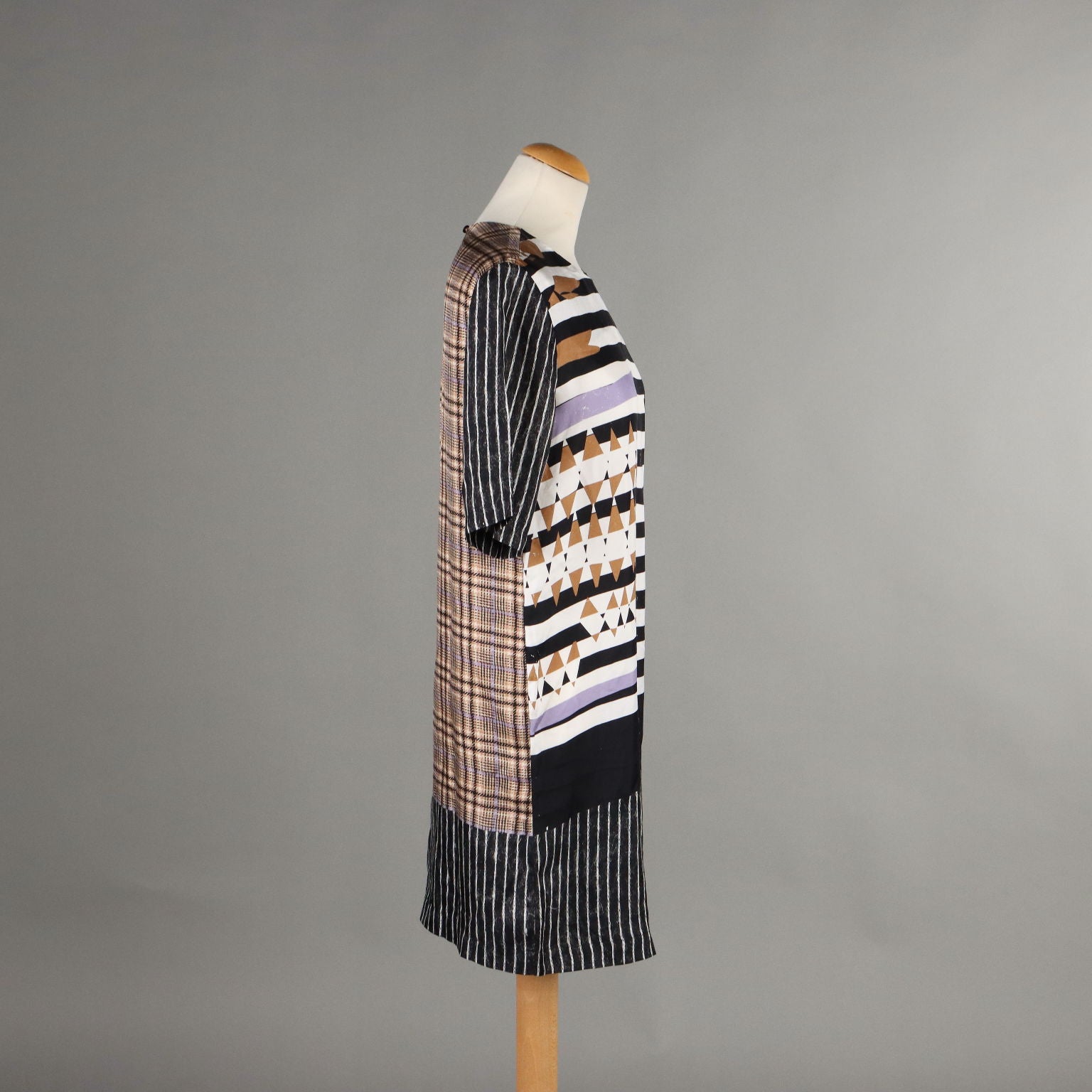  | Clothing & House Linens  Second hand