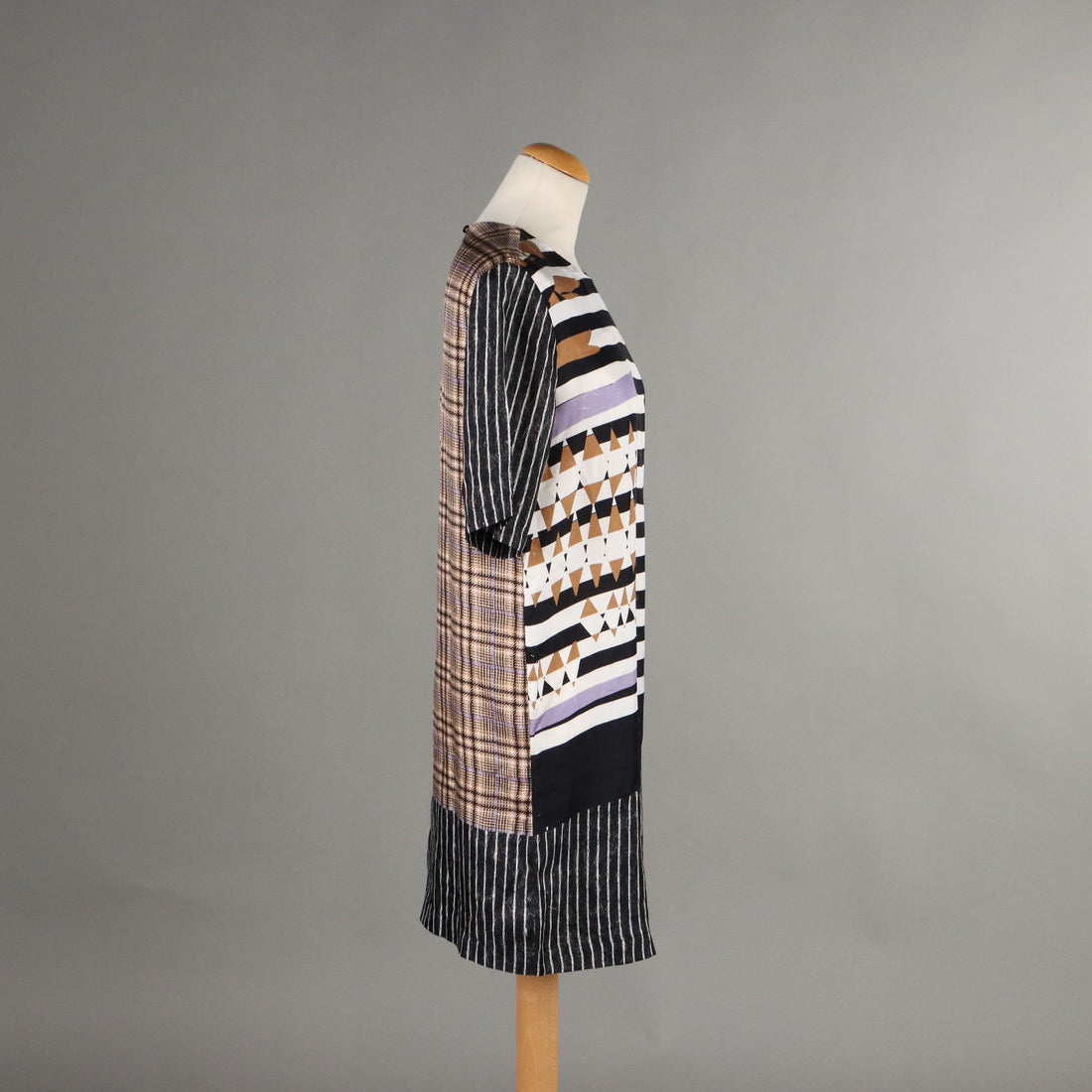  | Clothing & House Linens  Second hand