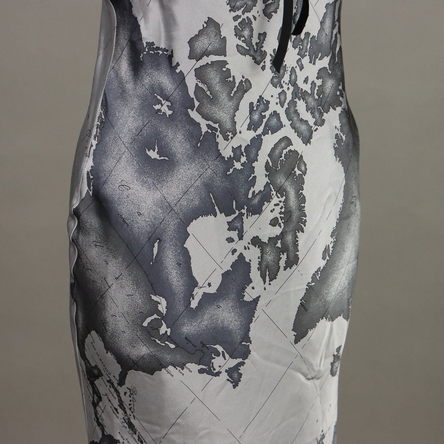  | Clothing & House Linens  Second hand