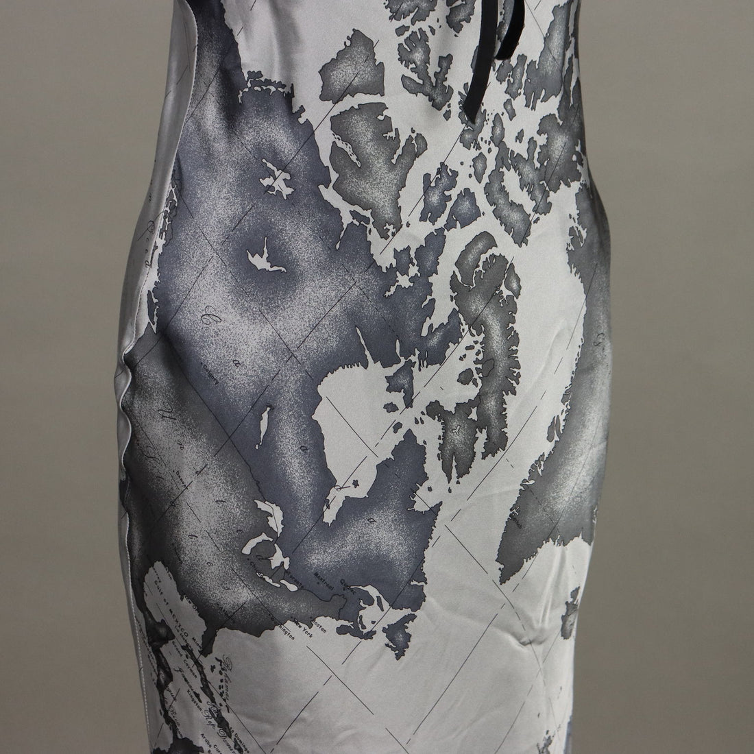  | Clothing & House Linens  Second hand