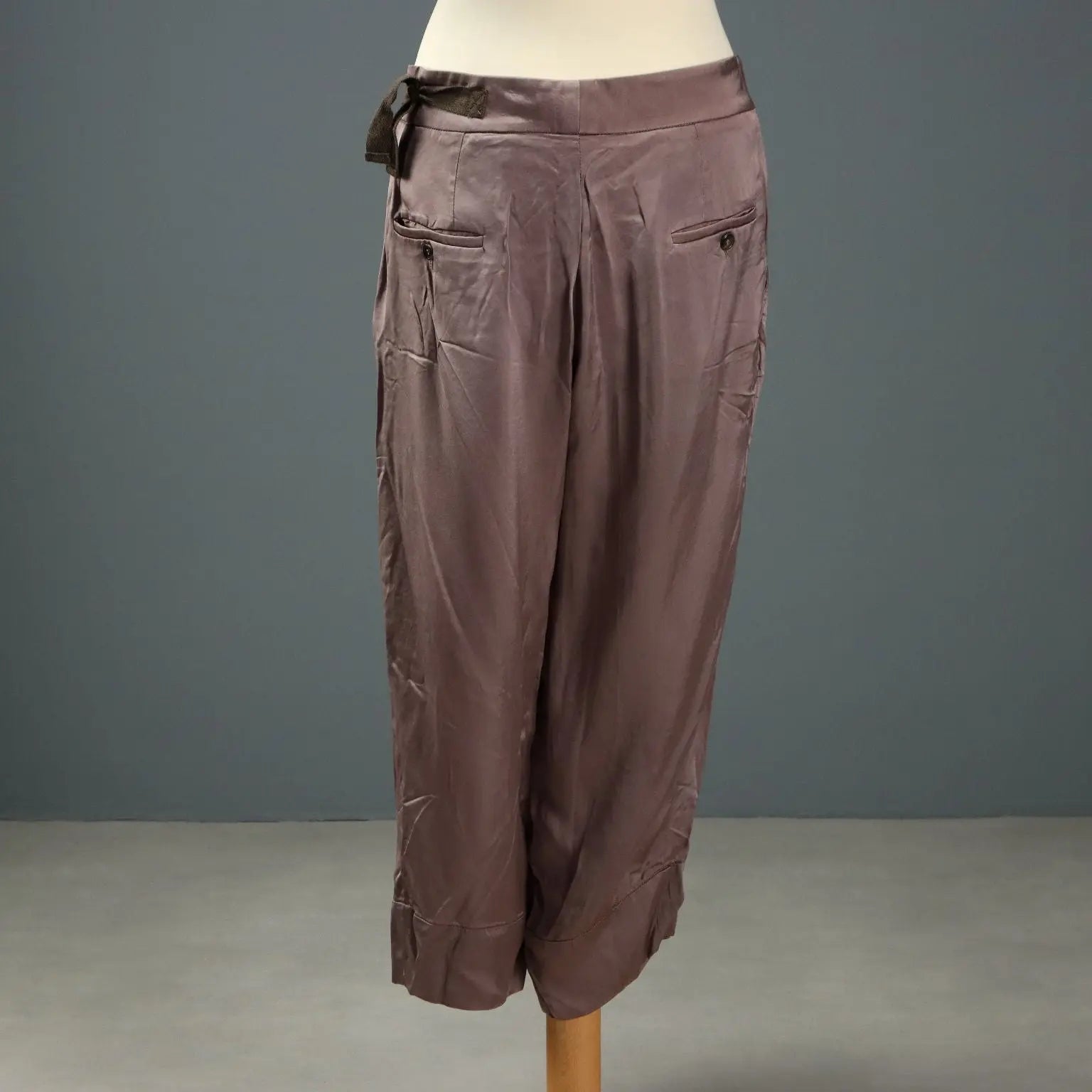 Marni Capri Trousers Second Hand Rayon Fiber Size 12 Italy - UK Size 12 | Clothing & House Linens | Second hand