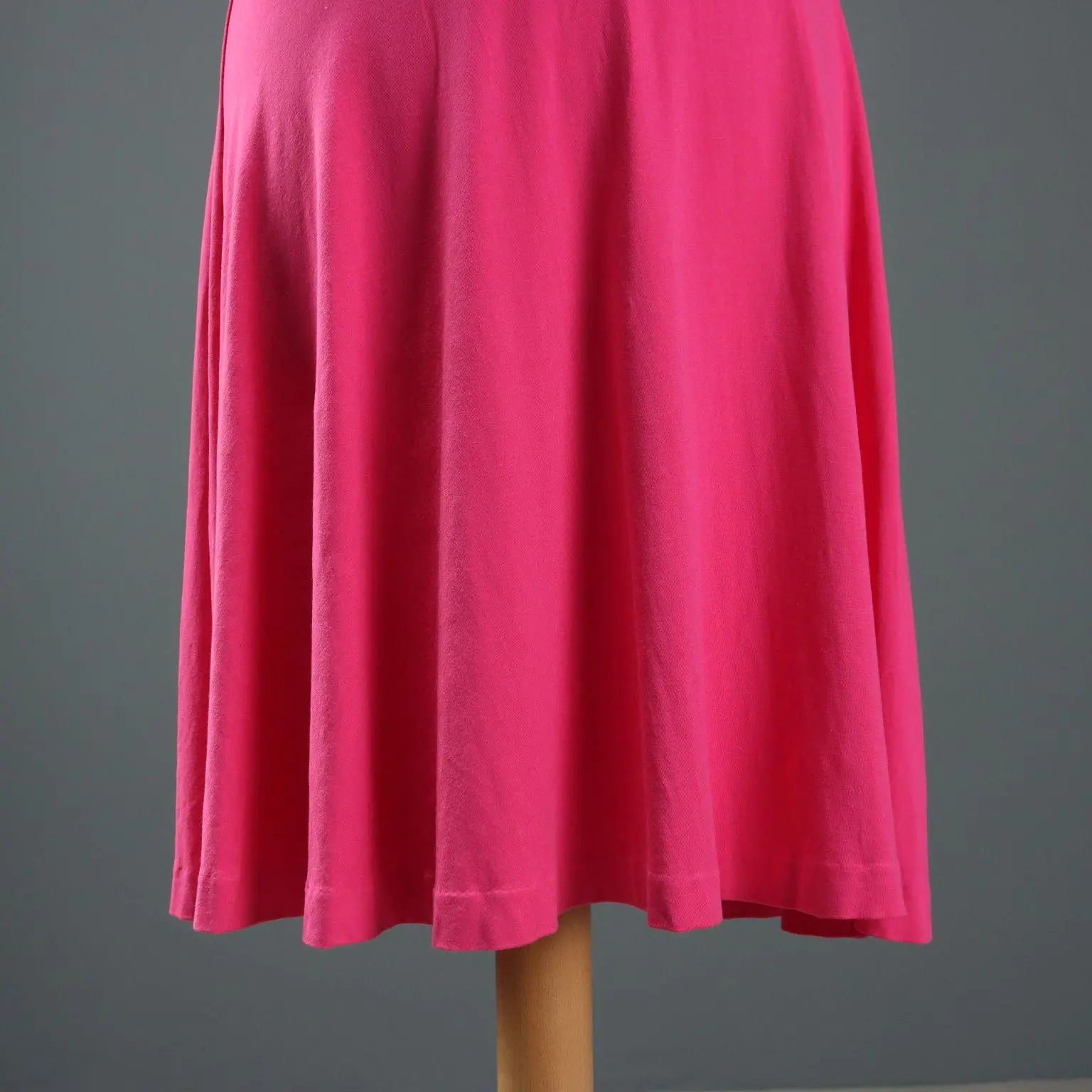 Hugo Boss Midi Dress Second Hand UK Size 12 Fabric Germany - UK Size 12 | Clothing & House Linens | Second hand