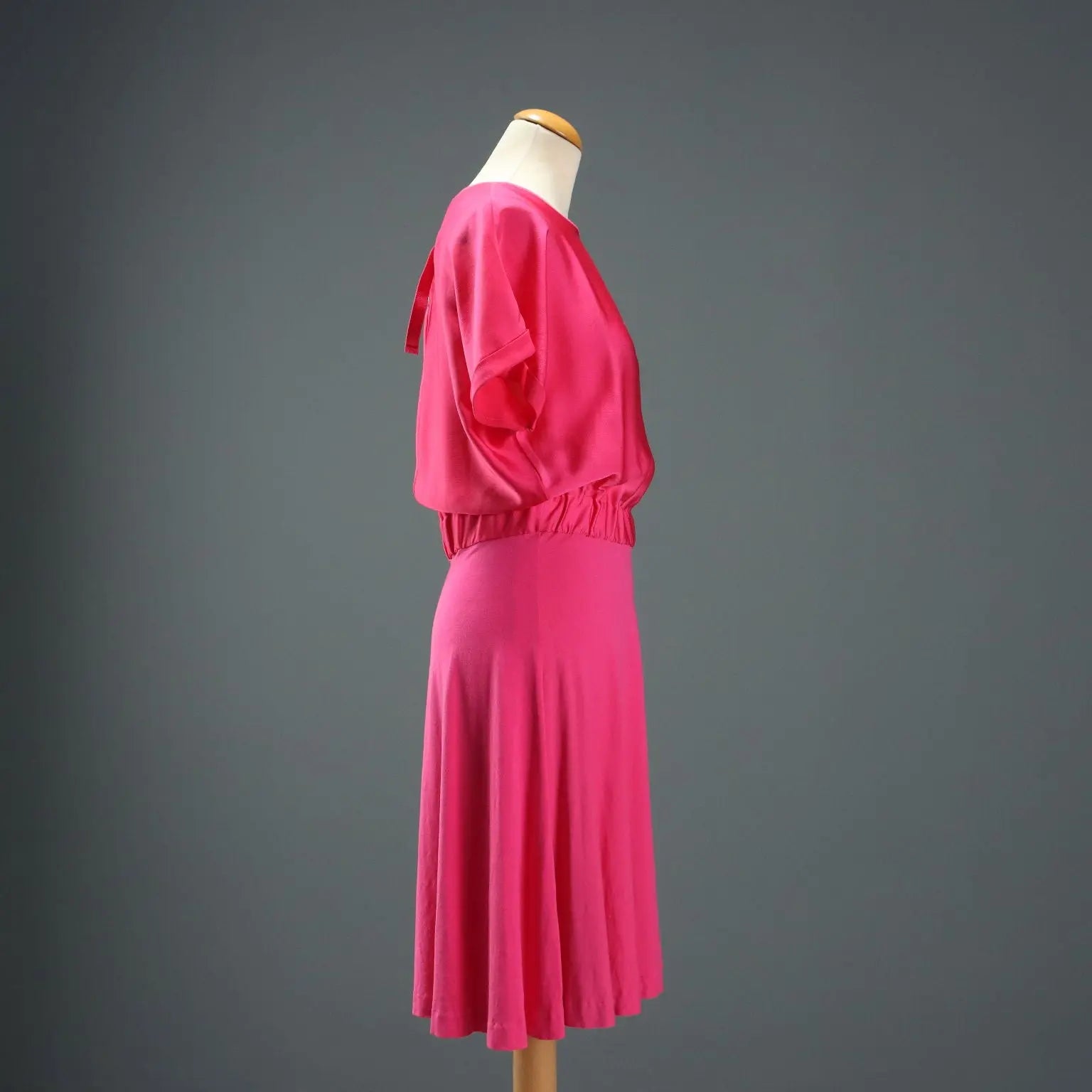 Hugo Boss Midi Dress Second Hand UK Size 12 Fabric Germany - UK Size 12 | Clothing & House Linens | Second hand