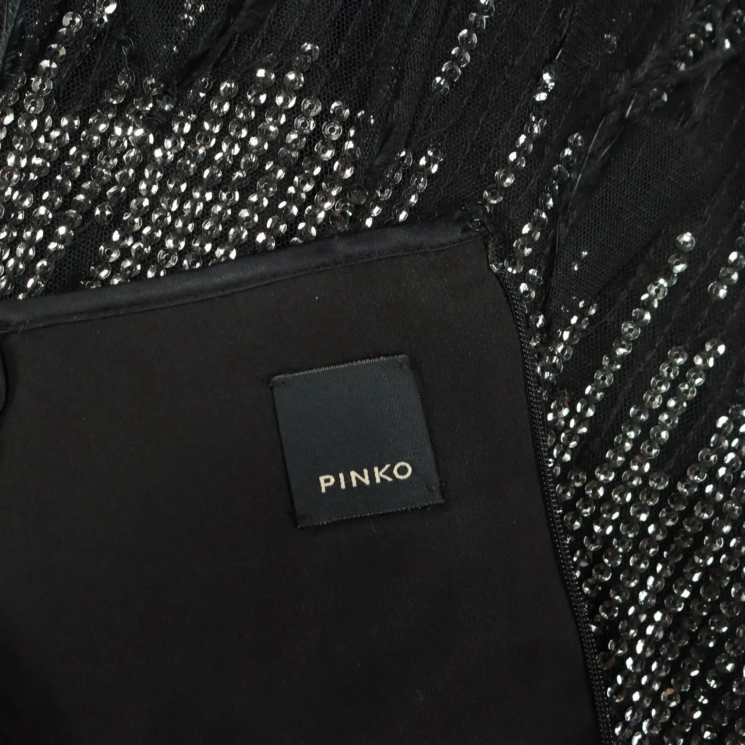 Pinko Dress Paillettes Feathers Zip UK Size 16 Second Hand Italy - UK Size 16 | Clothing & House Linens | Second hand