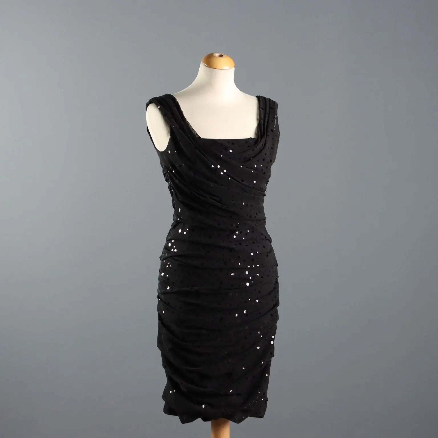 Dolce & Gabbana Dress Black Silk Second Hand UK Size 14 - UK Size 14 | Clothing & House Linens | Second hand