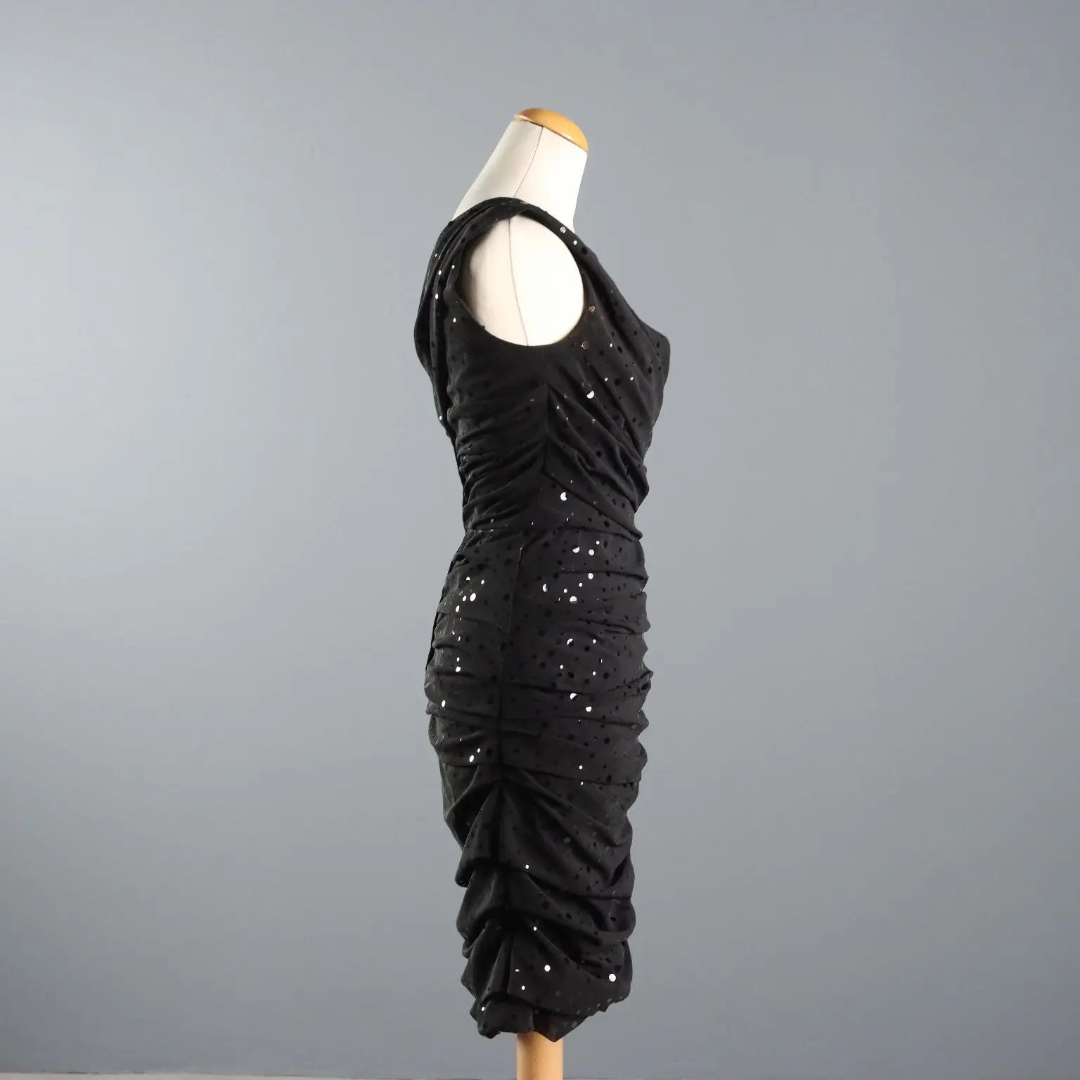 Dolce & Gabbana Dress Black Silk Second Hand UK Size 14 - UK Size 14 | Clothing & House Linens | Second hand