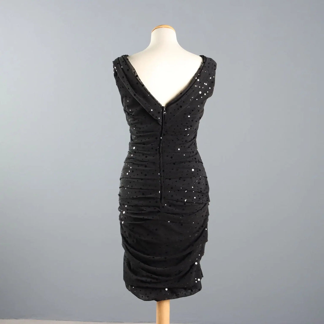 Dolce & Gabbana Dress Black Silk Second Hand UK Size 14 - UK Size 14 | Clothing & House Linens | Second hand