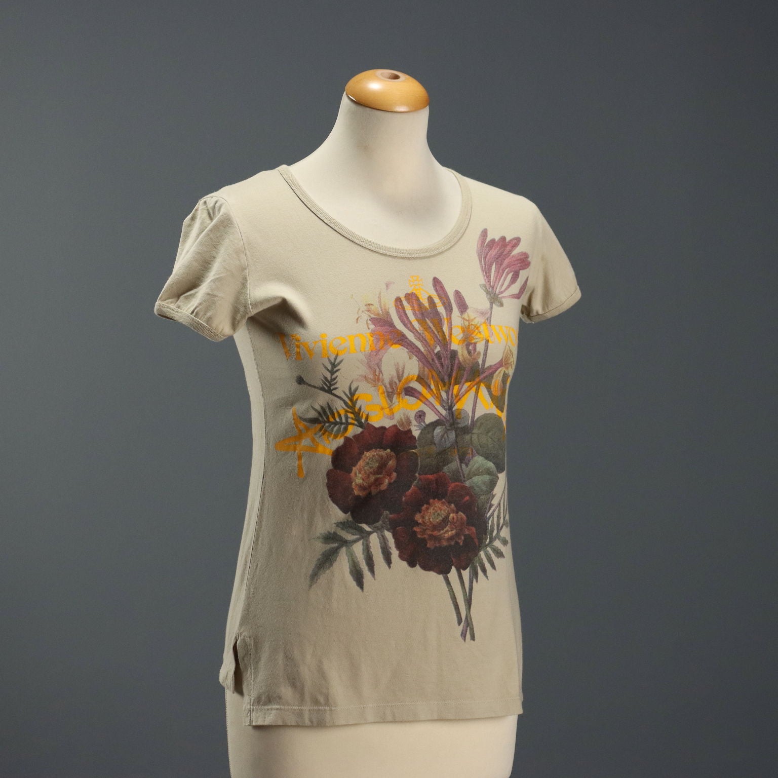  | Clothing & House Linens  Second hand