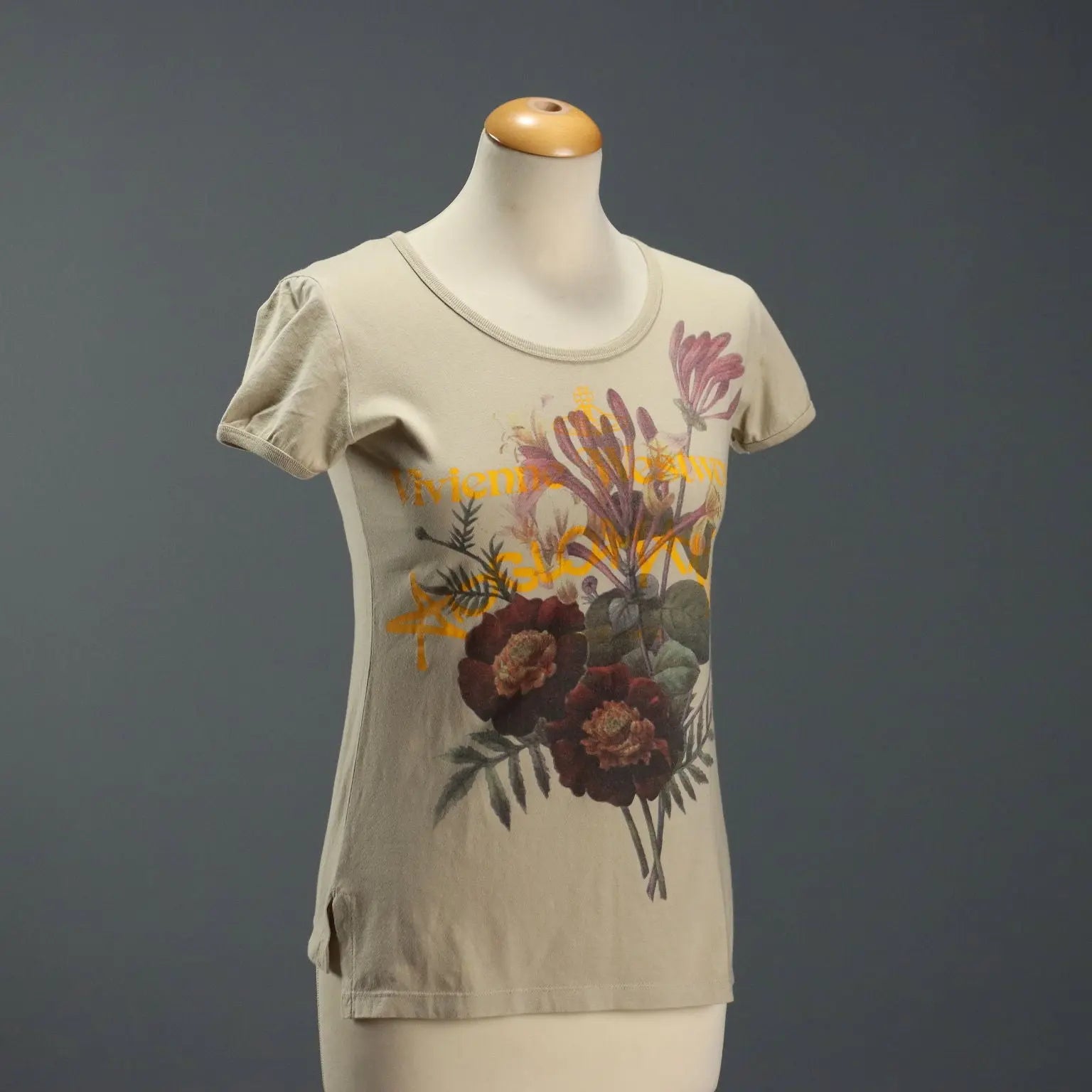 Vivienne Westwood Anglomania T-Shirt UK Size 8 Cotton Pre-Loved - UK Size 8 | Clothing & House Linens | Second hand