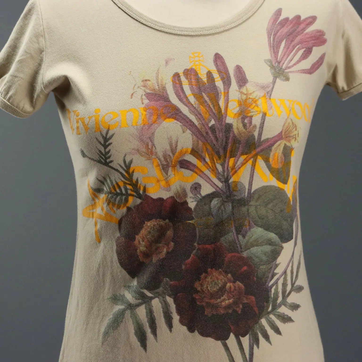 Vivienne Westwood Anglomania T-Shirt UK Size 8 Cotton Pre-Loved - UK Size 8 | Clothing & House Linens | Second hand