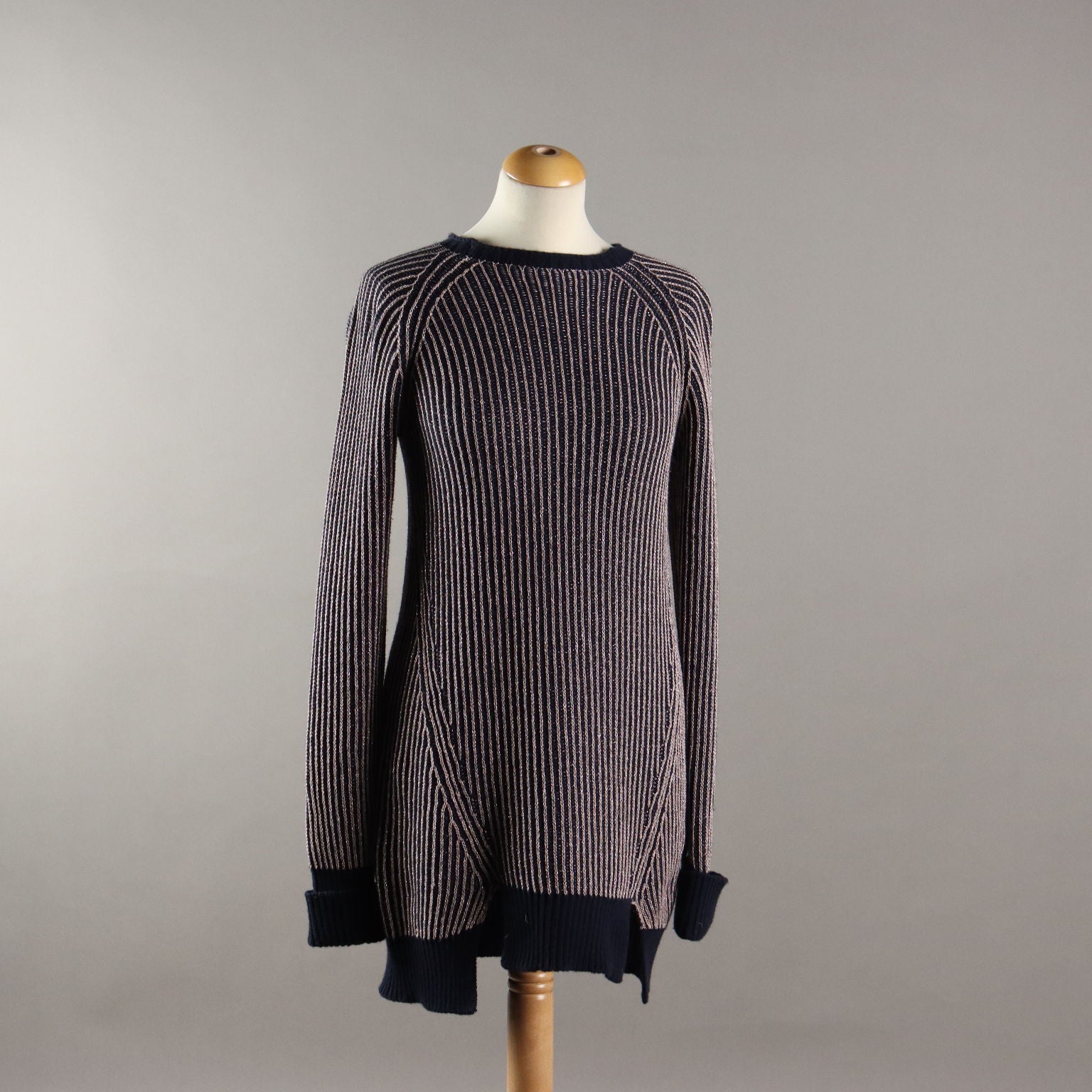  | Clothing & House Linens  Second hand