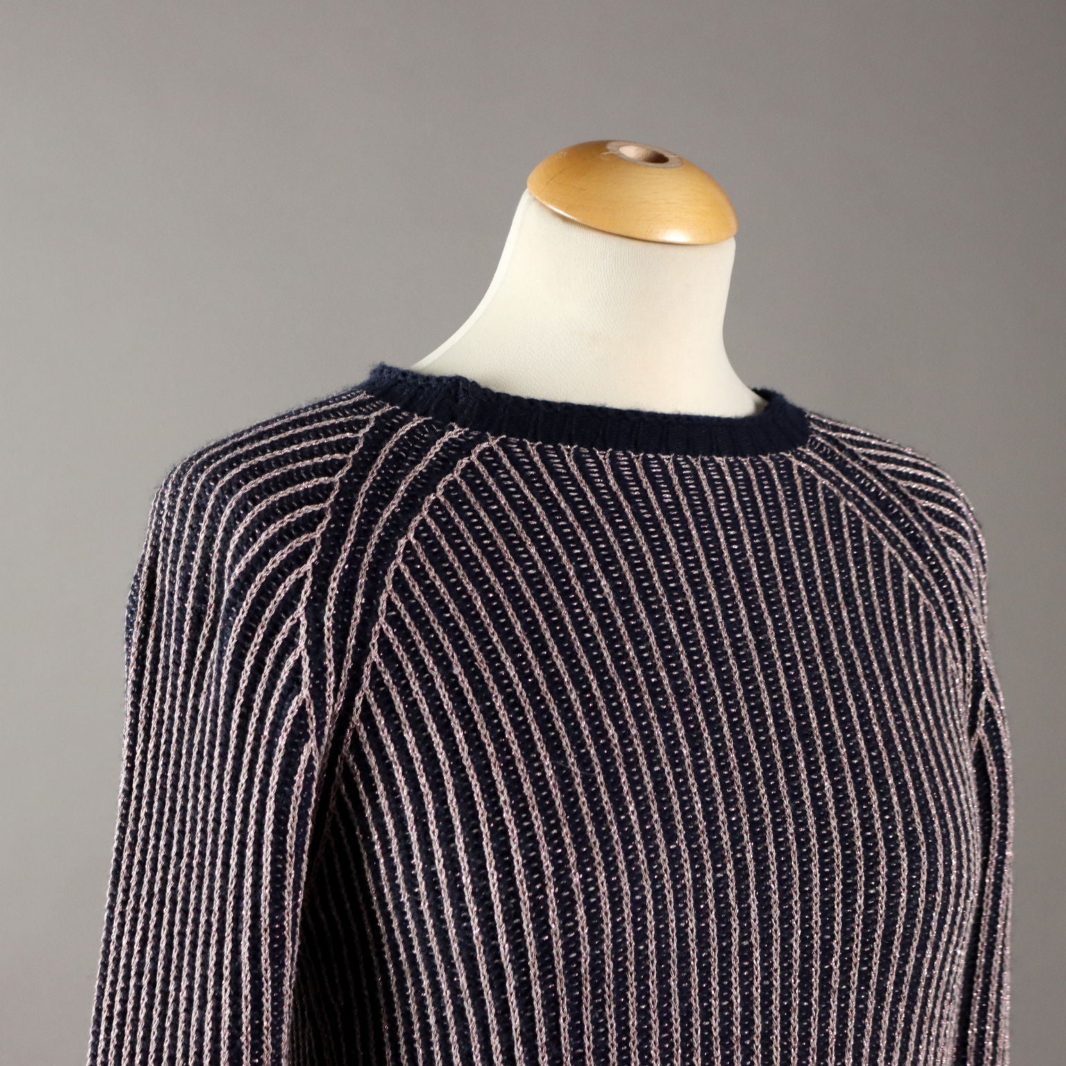  | Clothing & House Linens  Second hand