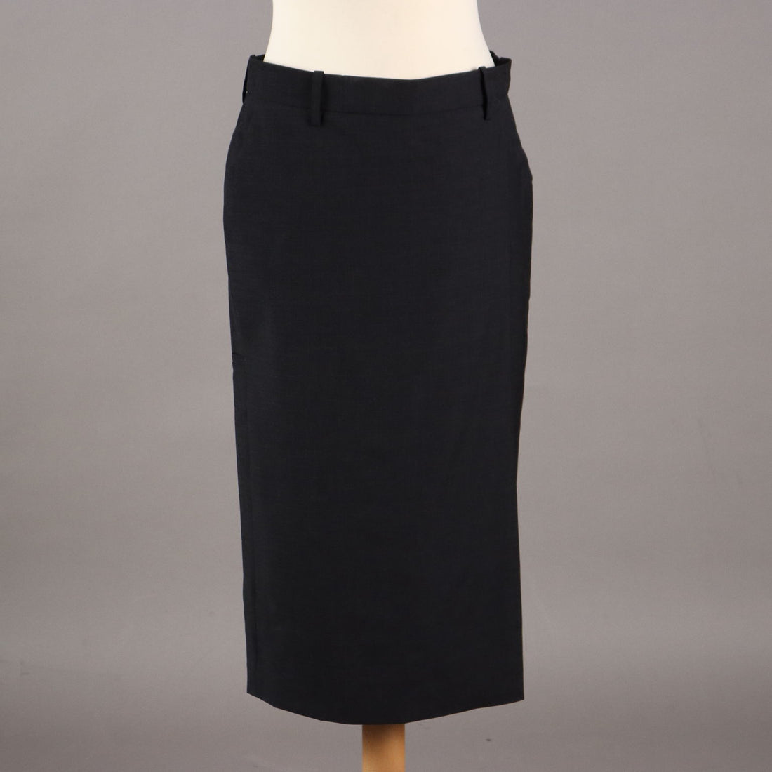  | Clothing & House Linens  Second hand