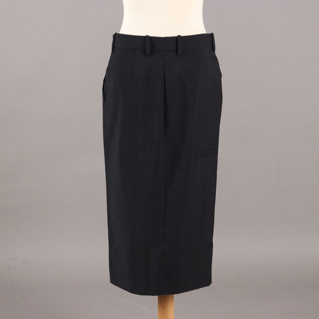  | Clothing & House Linens  Second hand