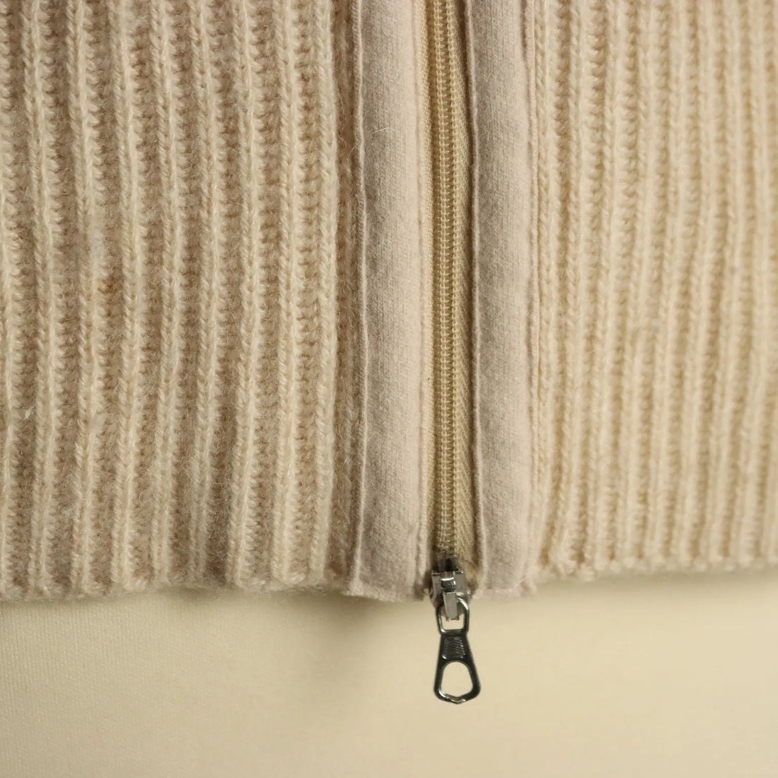 Brunello Cucinelli Sweater Cashmere UK Size 8/10 Second Hand - UK Size 8/10 | Clothing & House Linens | Second hand