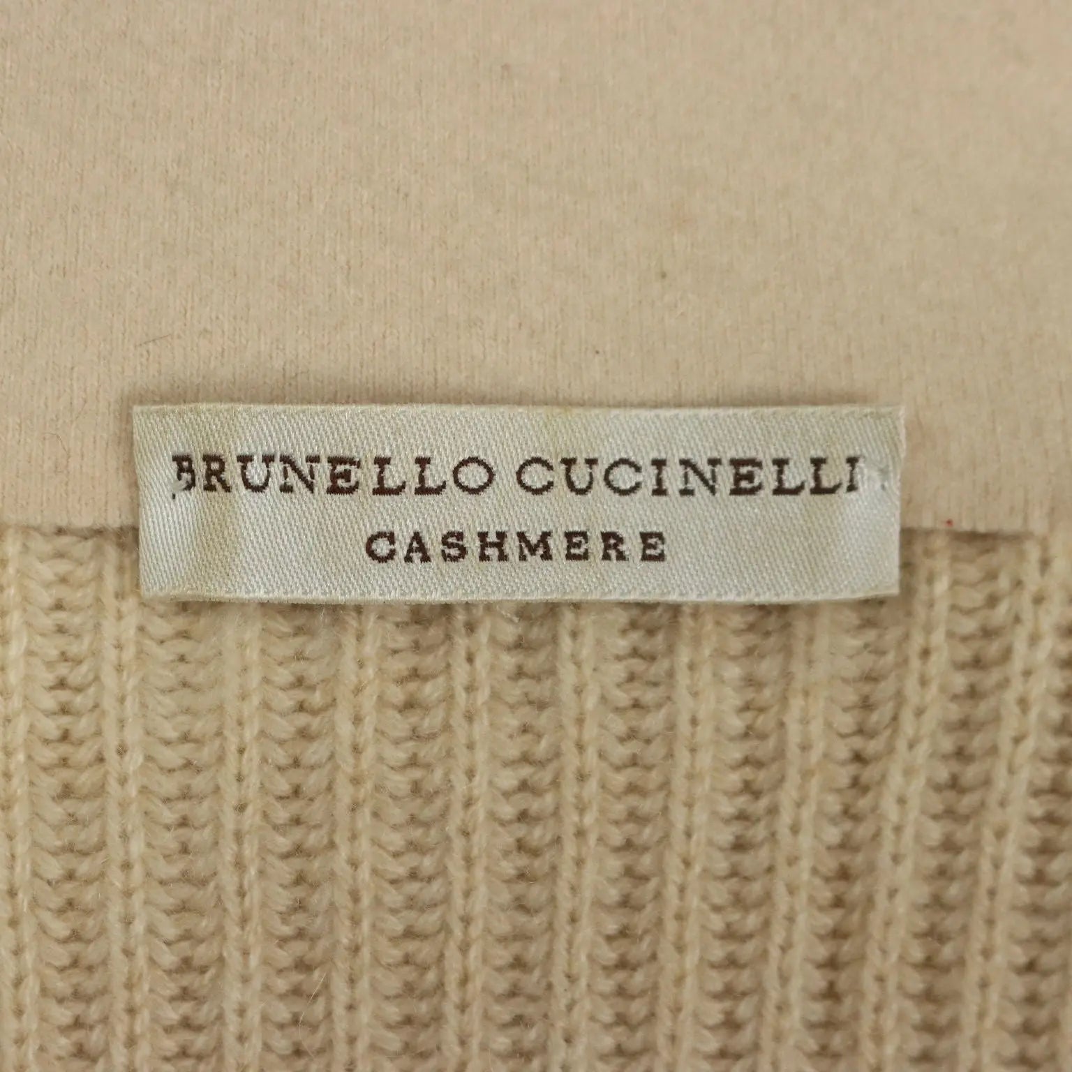 Brunello Cucinelli Sweater Cashmere UK Size 8/10 Second Hand - UK Size 8/10 | Clothing & House Linens | Second hand