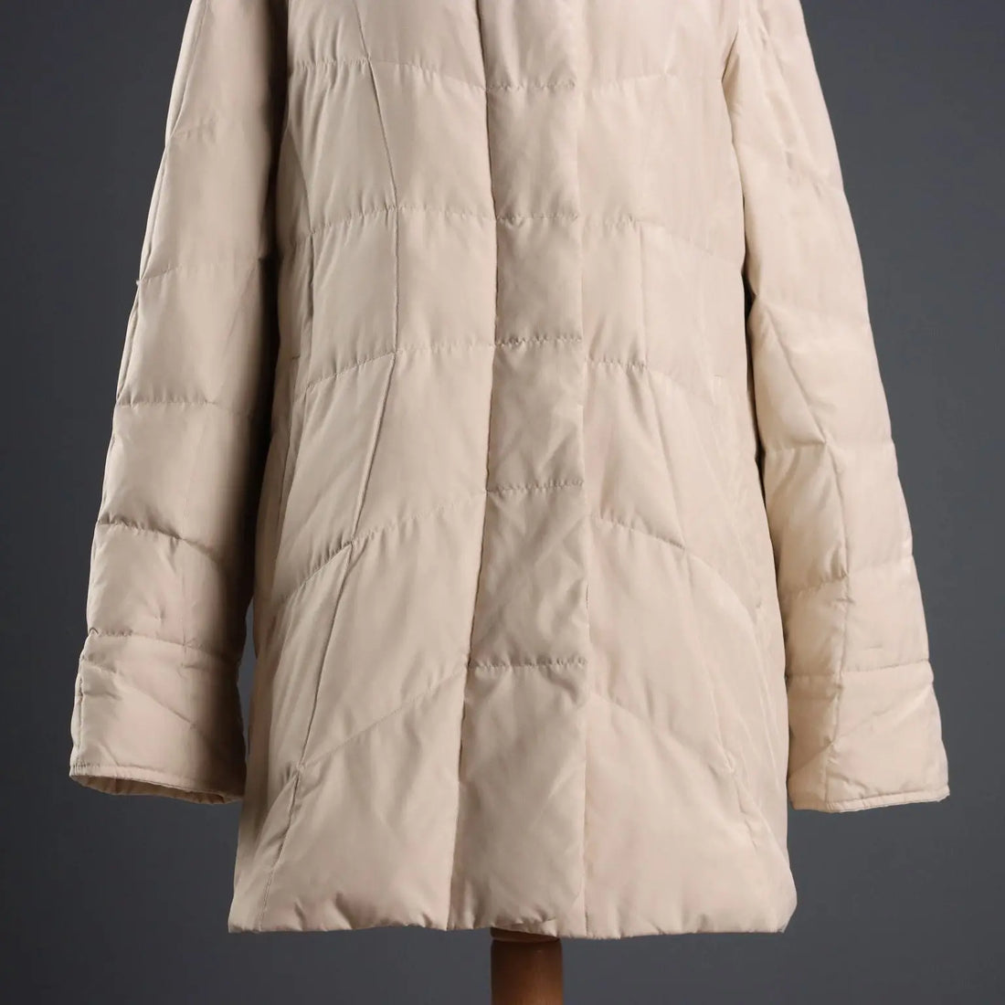 Schneiders Down Jacket Polyester Second Hand UK Size 14 Austria - UK Size 14 | Clothing & House Linens | Second hand
