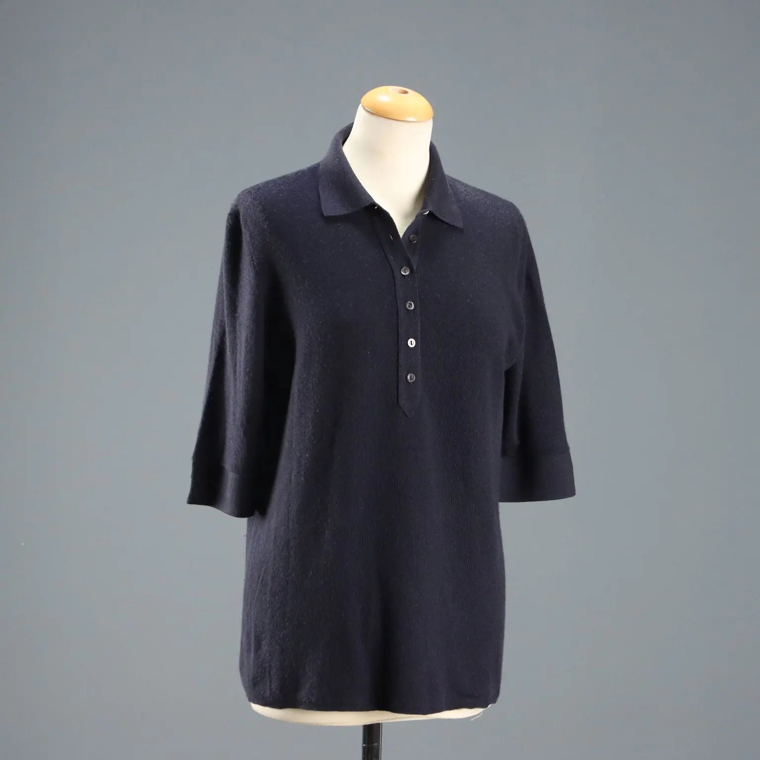 Loro Piana Cashmere and Silk Polo UK Size 14 Italy Second Hand - UK Size 14 | Clothing & House Linens | Second hand