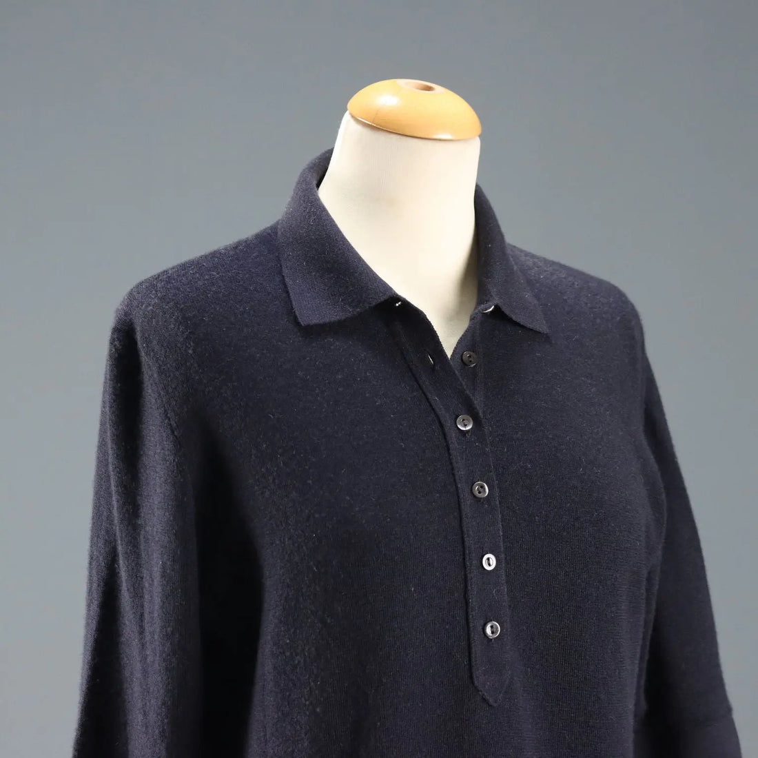 Loro Piana Cashmere and Silk Polo UK Size 14 Italy Second Hand - UK Size 14 | Clothing & House Linens | Second hand