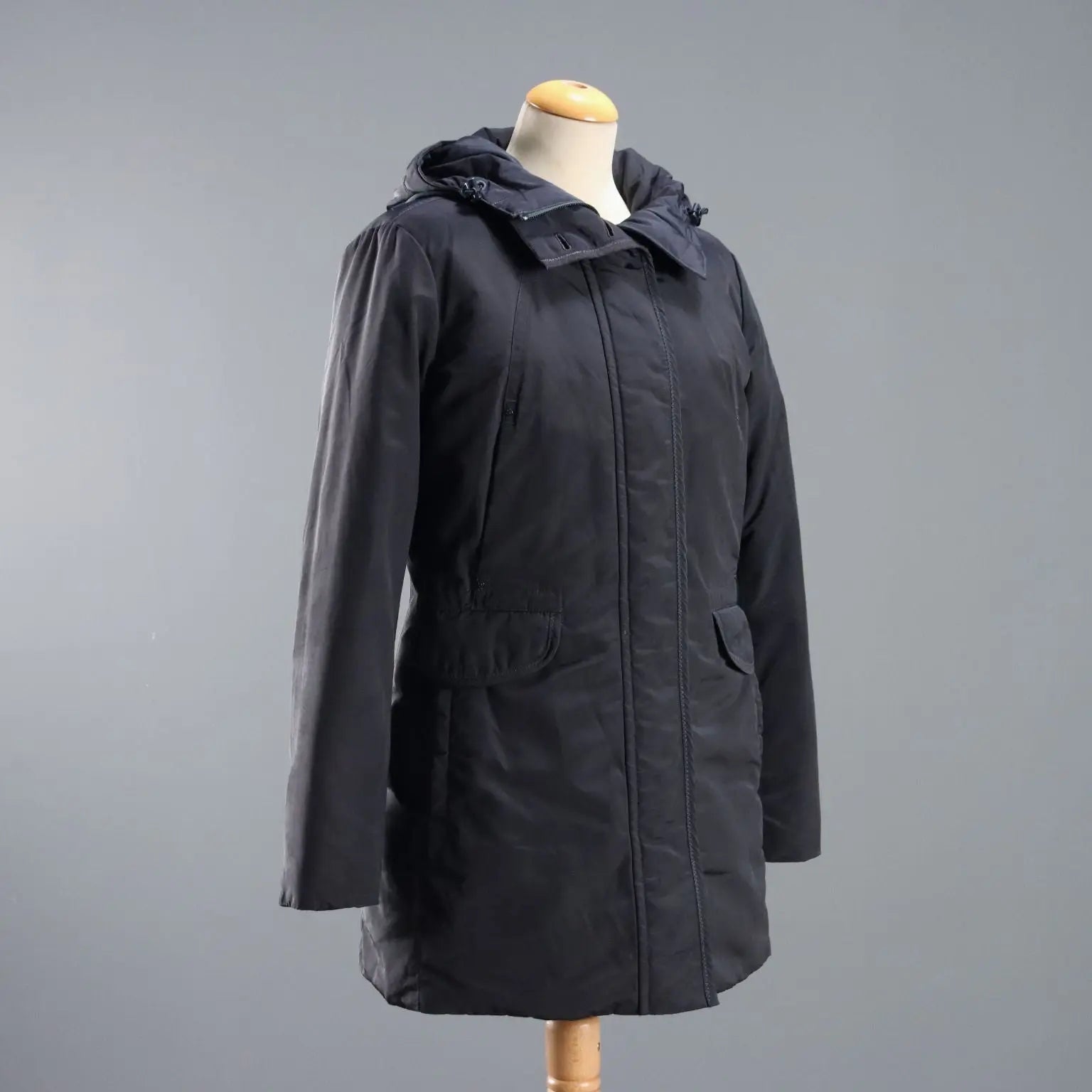 Peuterey Down Jacket UK Size 14 Italy Second Hand - UK Size 14 | Clothing & House Linens | Second hand