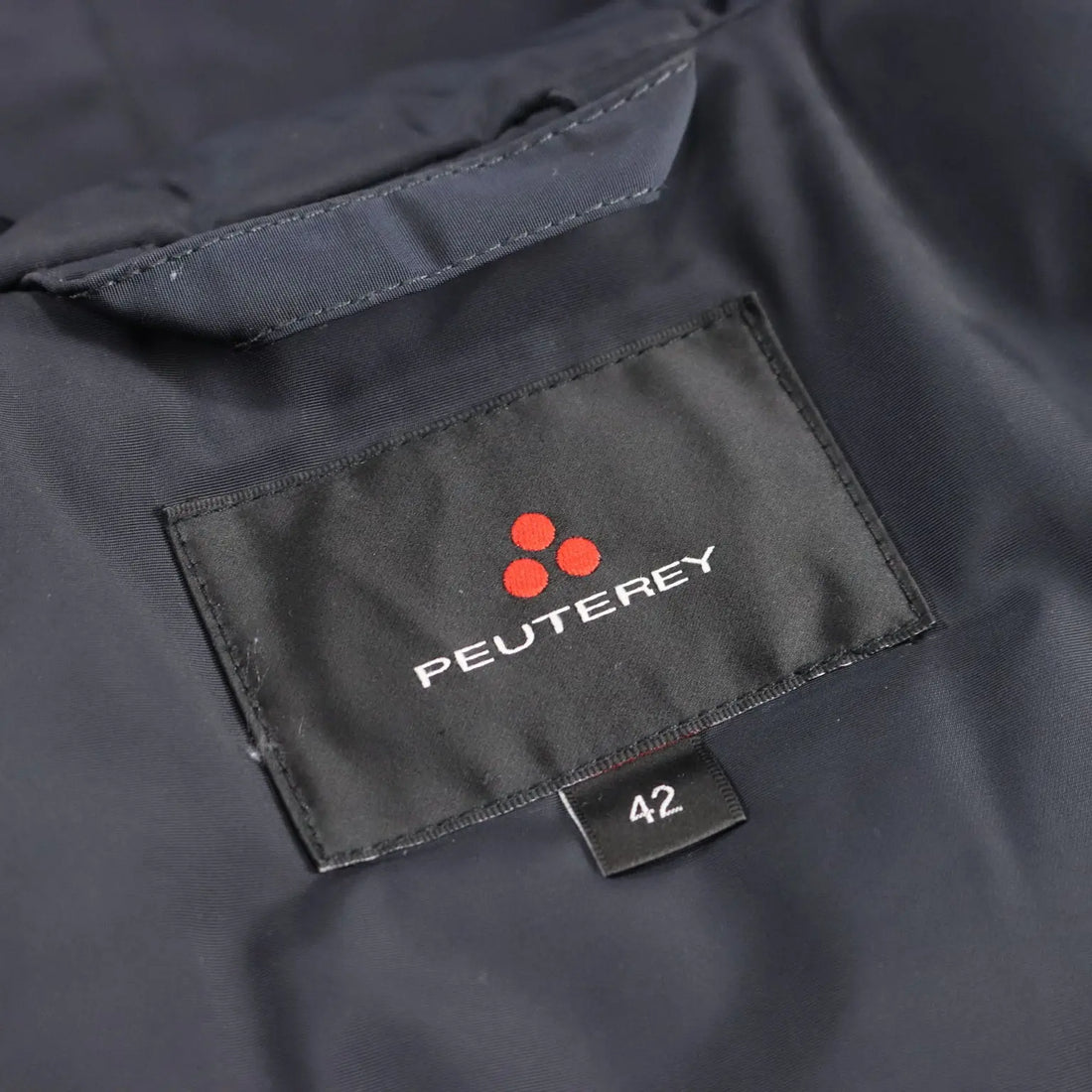 Peuterey Down Jacket UK Size 14 Italy Second Hand - UK Size 14 | Clothing & House Linens | Second hand